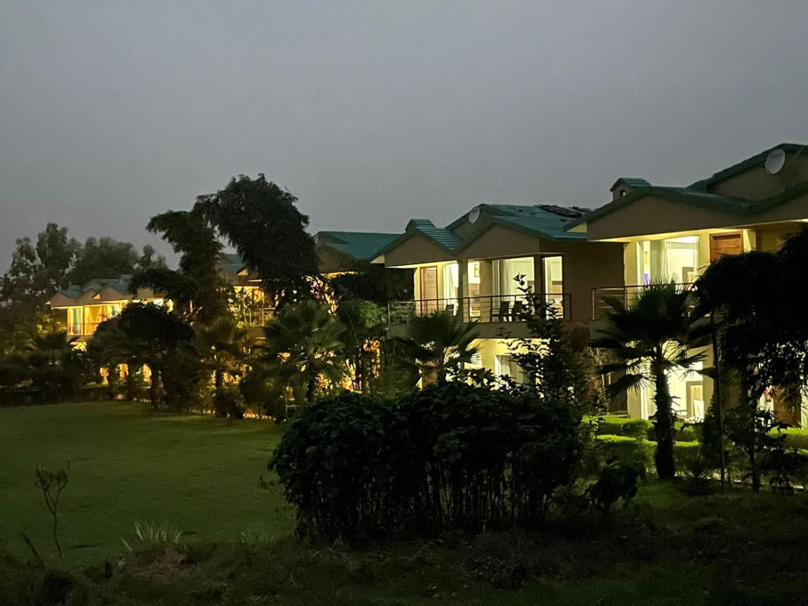 Villa photo 2