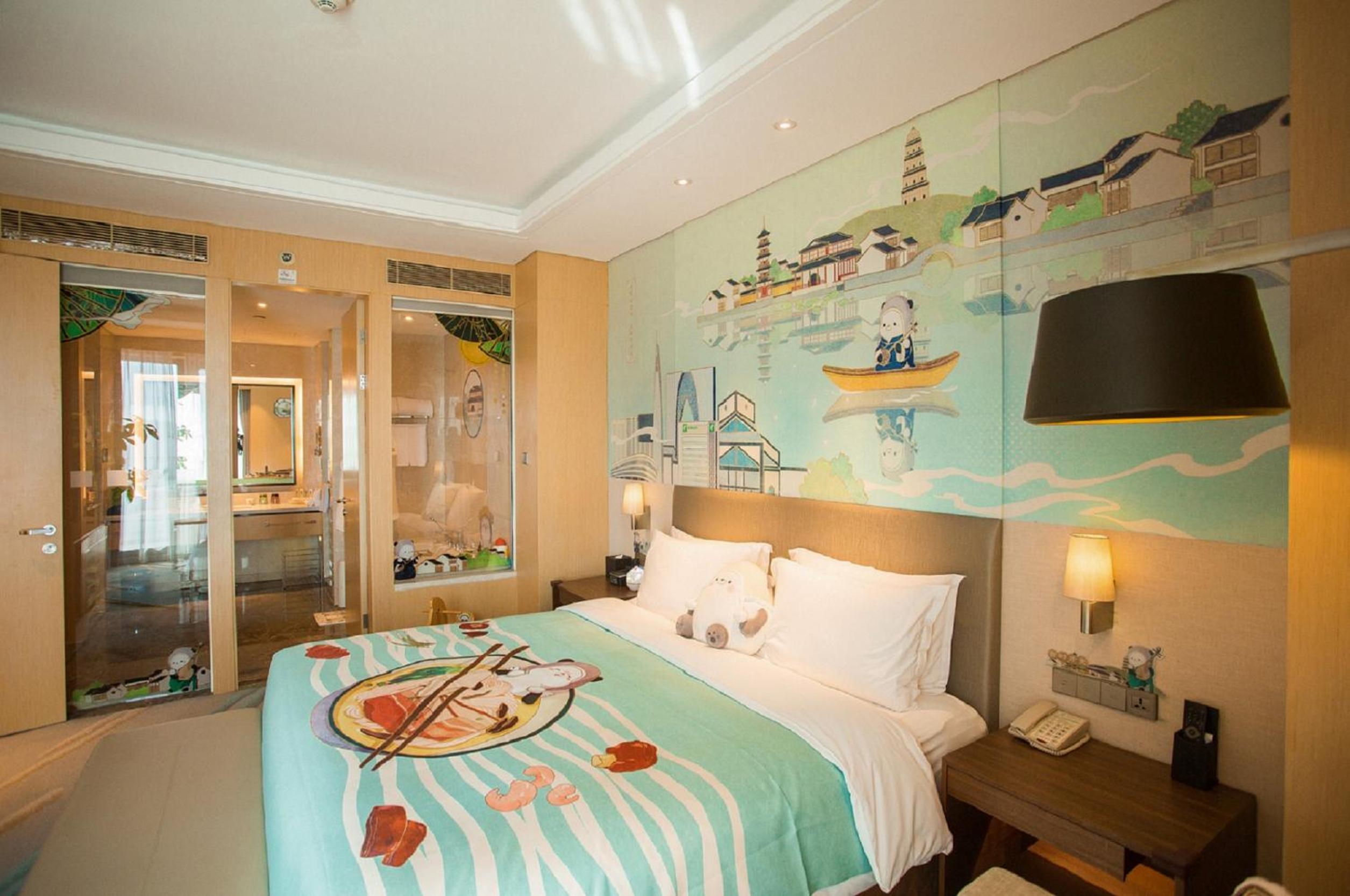 One-Bedroom King Suite - Kids Theme photo 1
