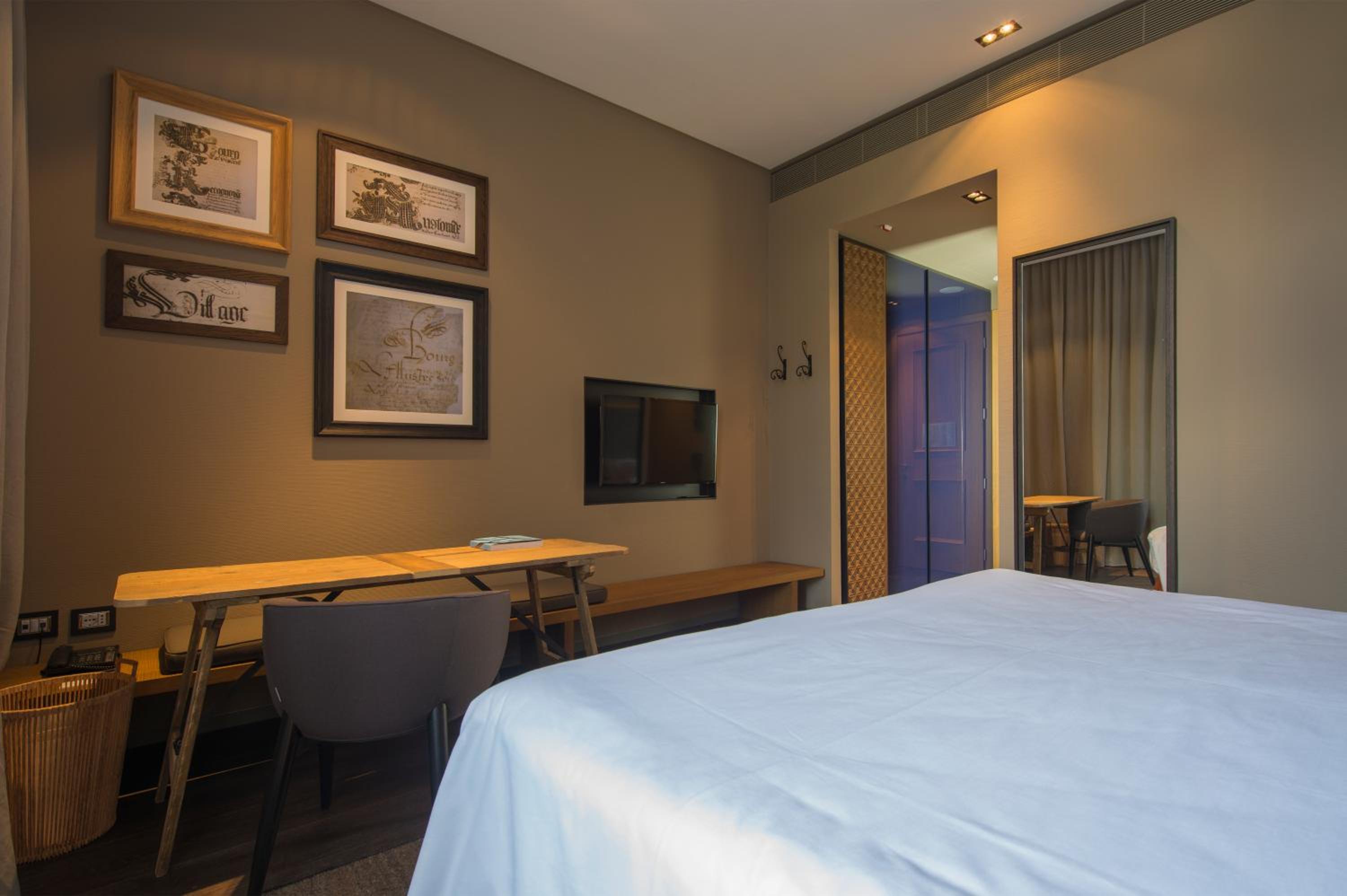 Classic Double or Twin Room - Photo 1