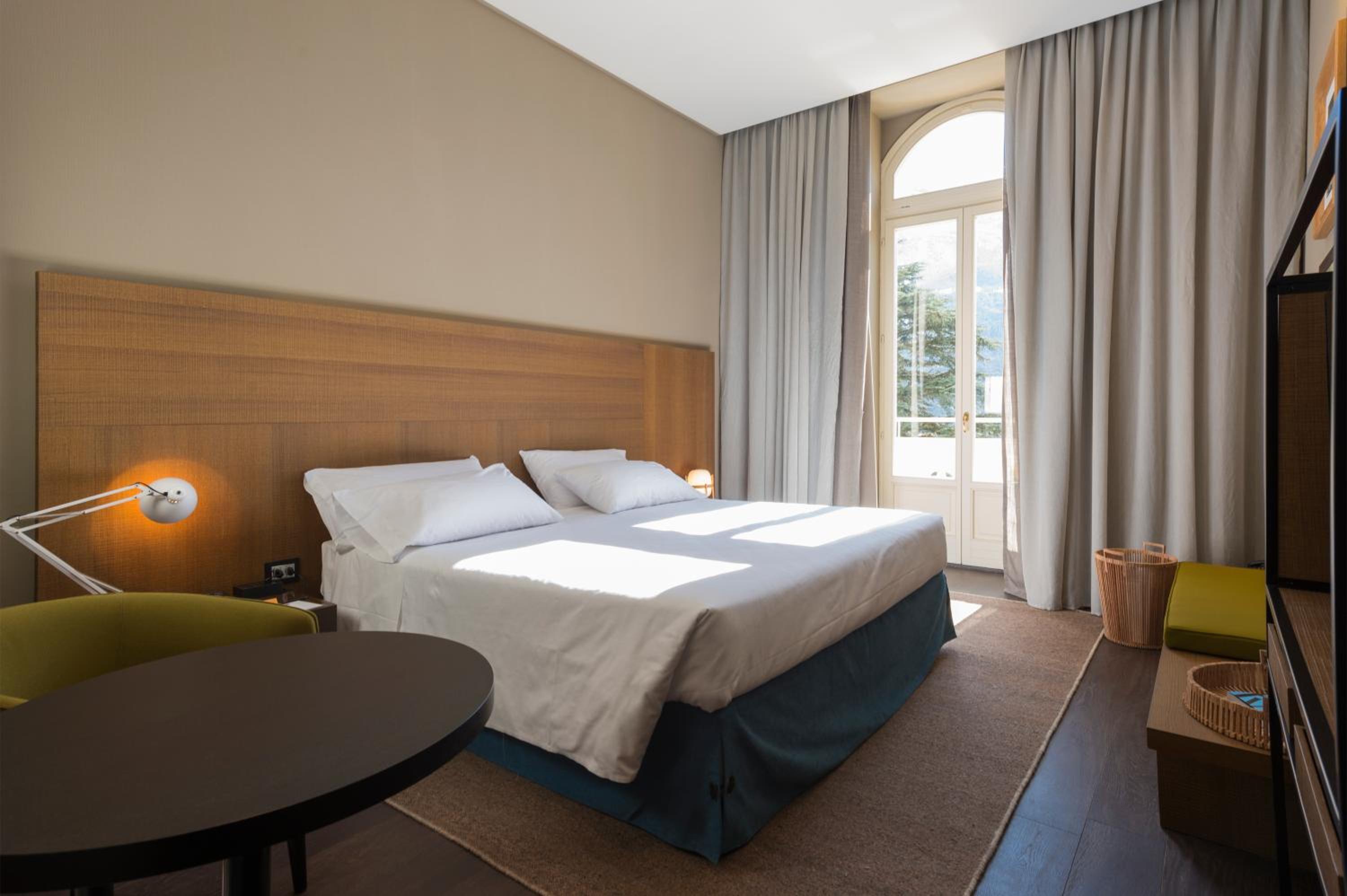 Deluxe Double or Twin Room - Photo 5