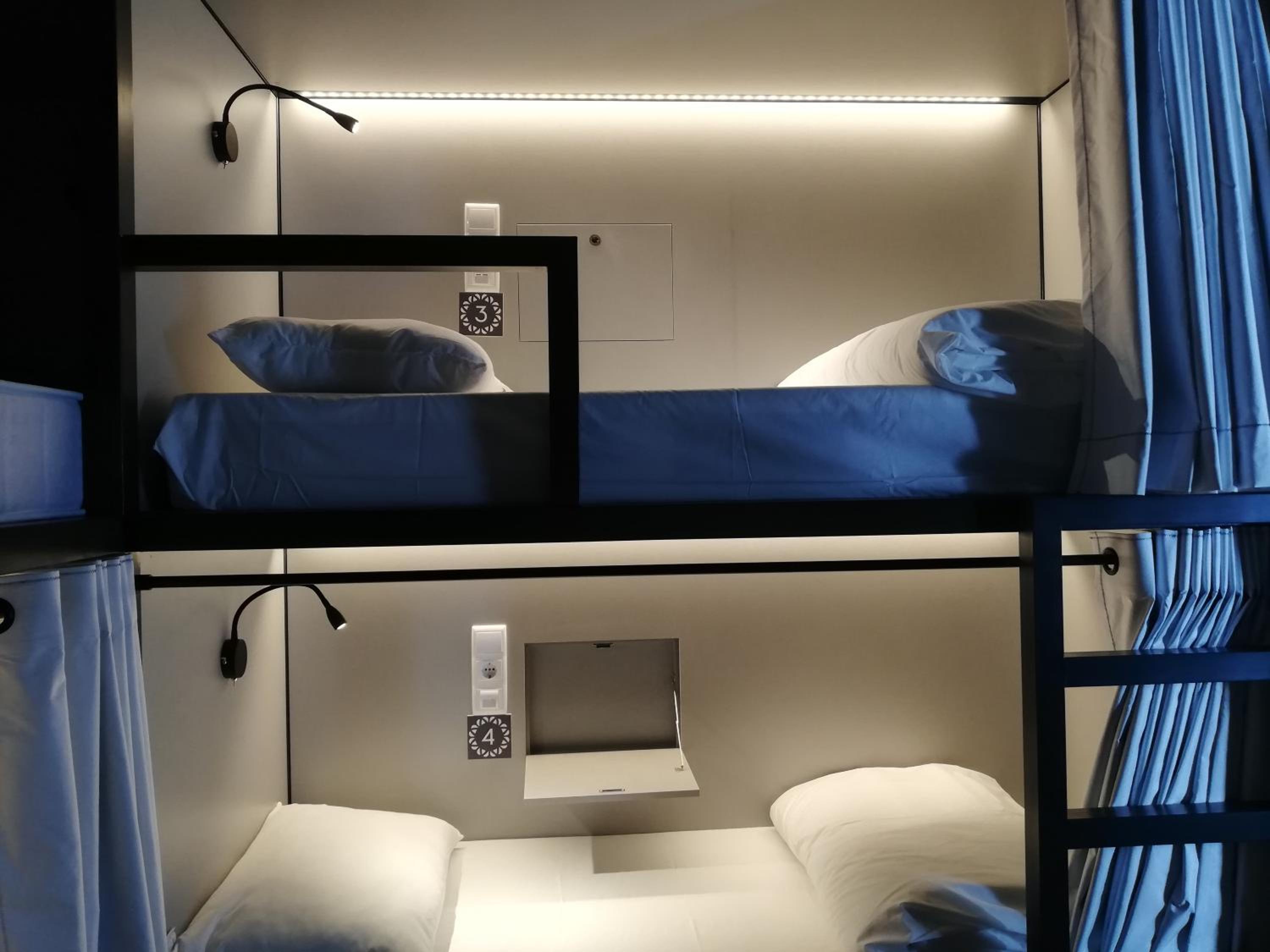 Bunk Bed in Mixed Dormitory Room photo 1