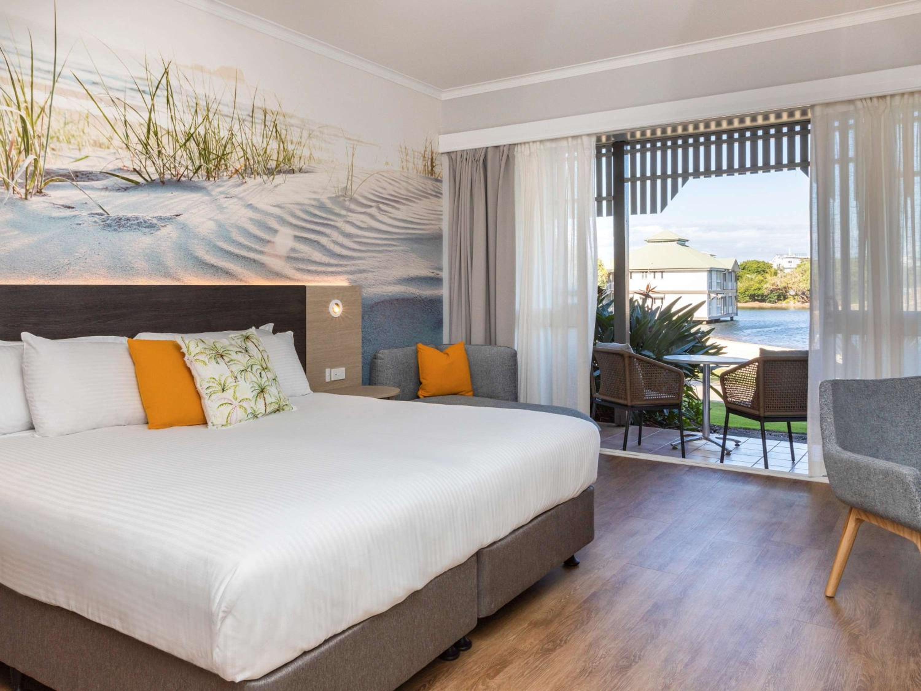 Executive King Room with Lagoon View photo 1