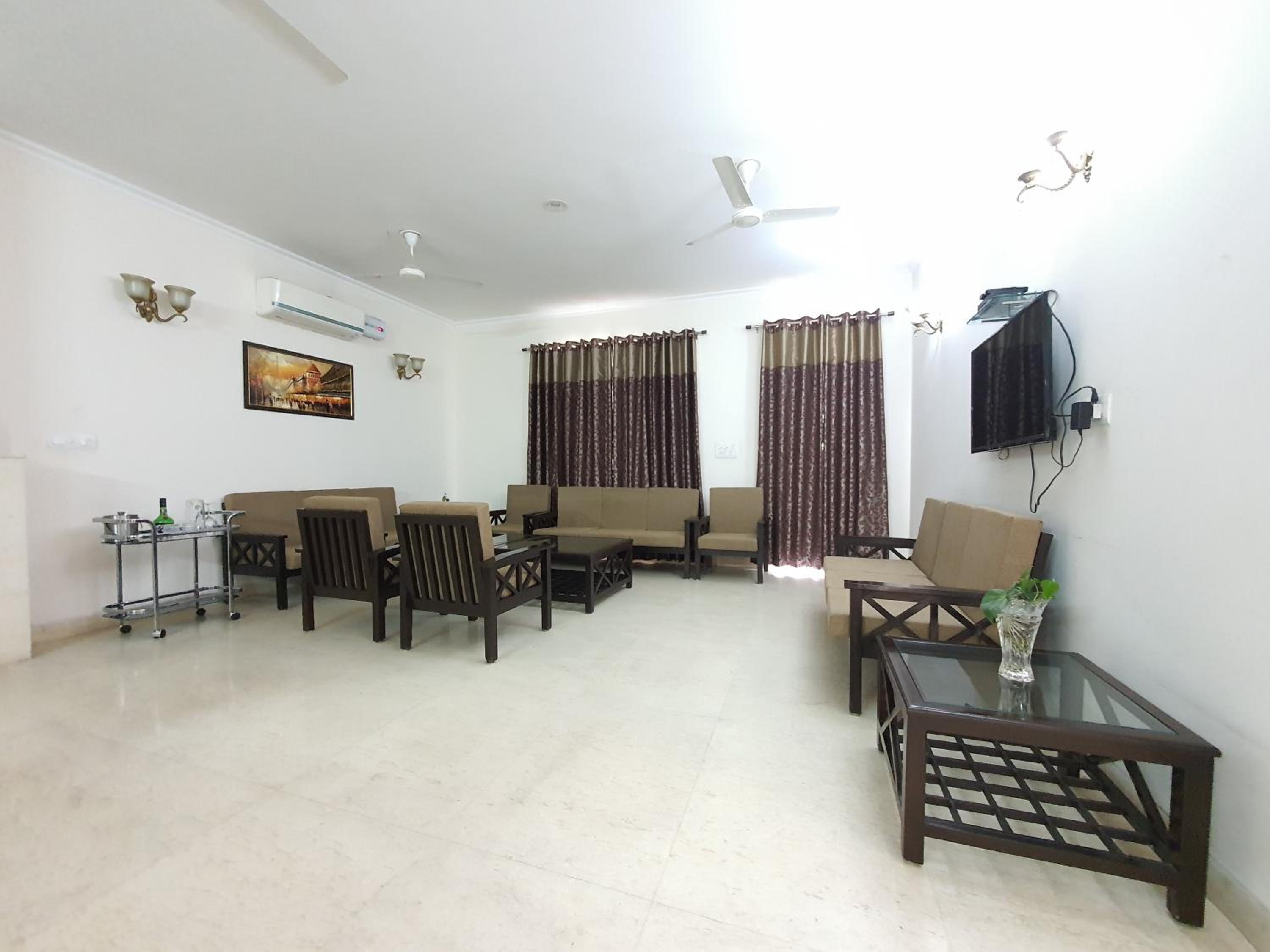 Superior Villa photo 1
