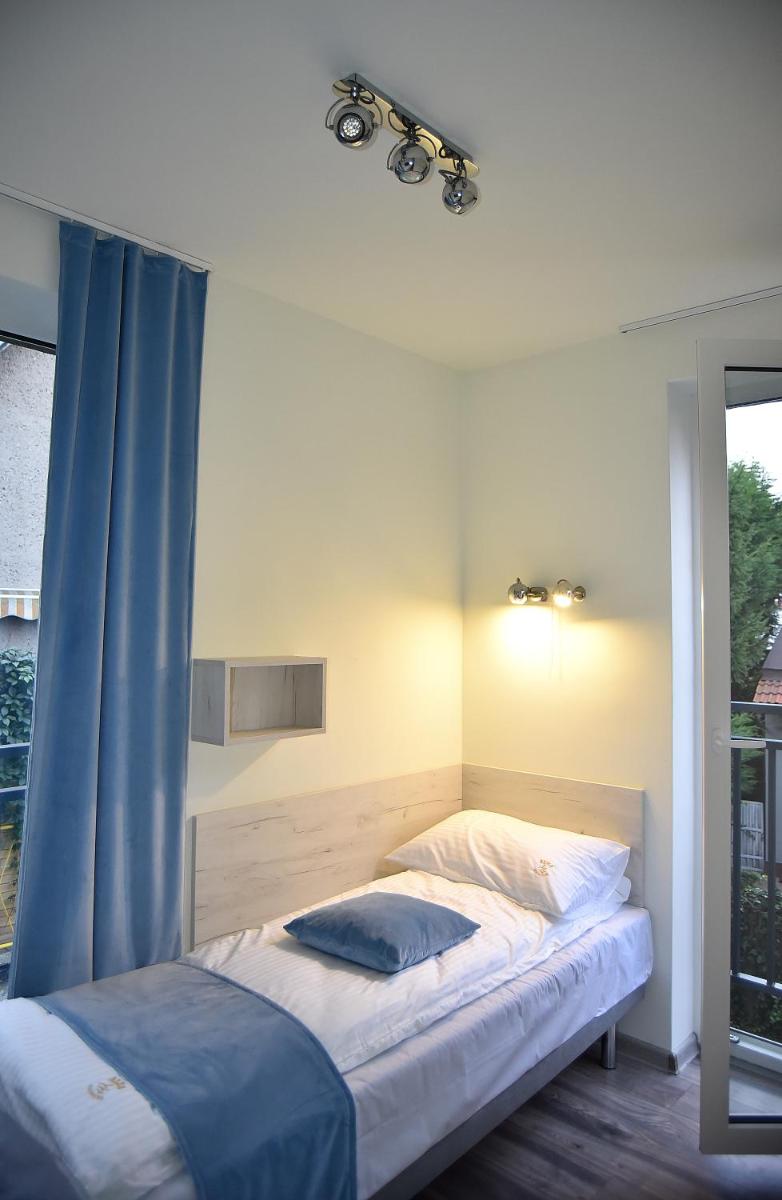 Small Single Room
