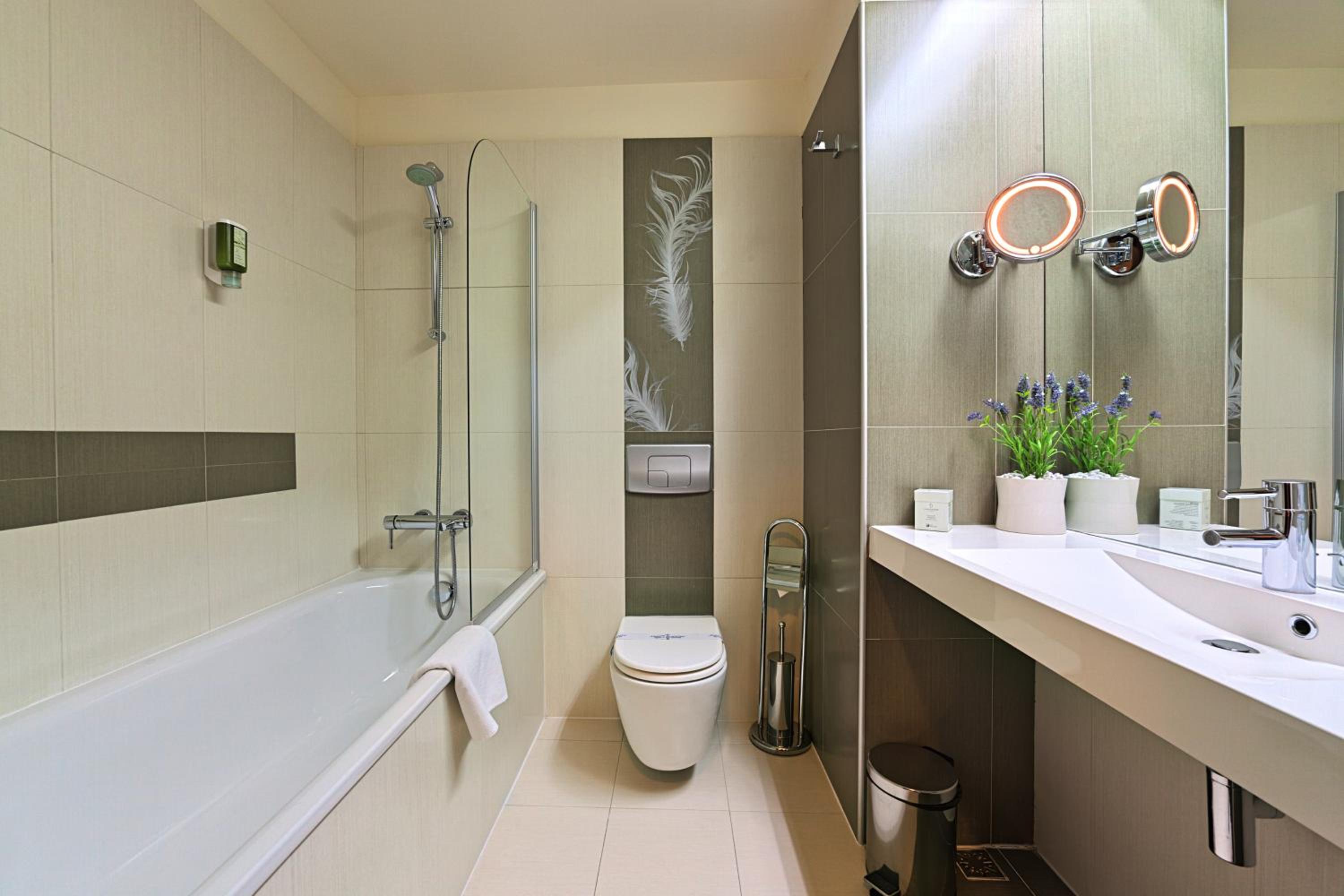 Standard Twin Room - Photo 5