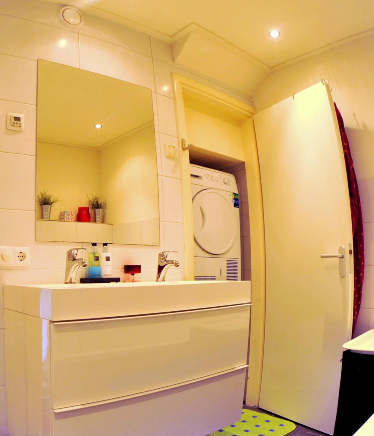 Superior Single Room with Lake View