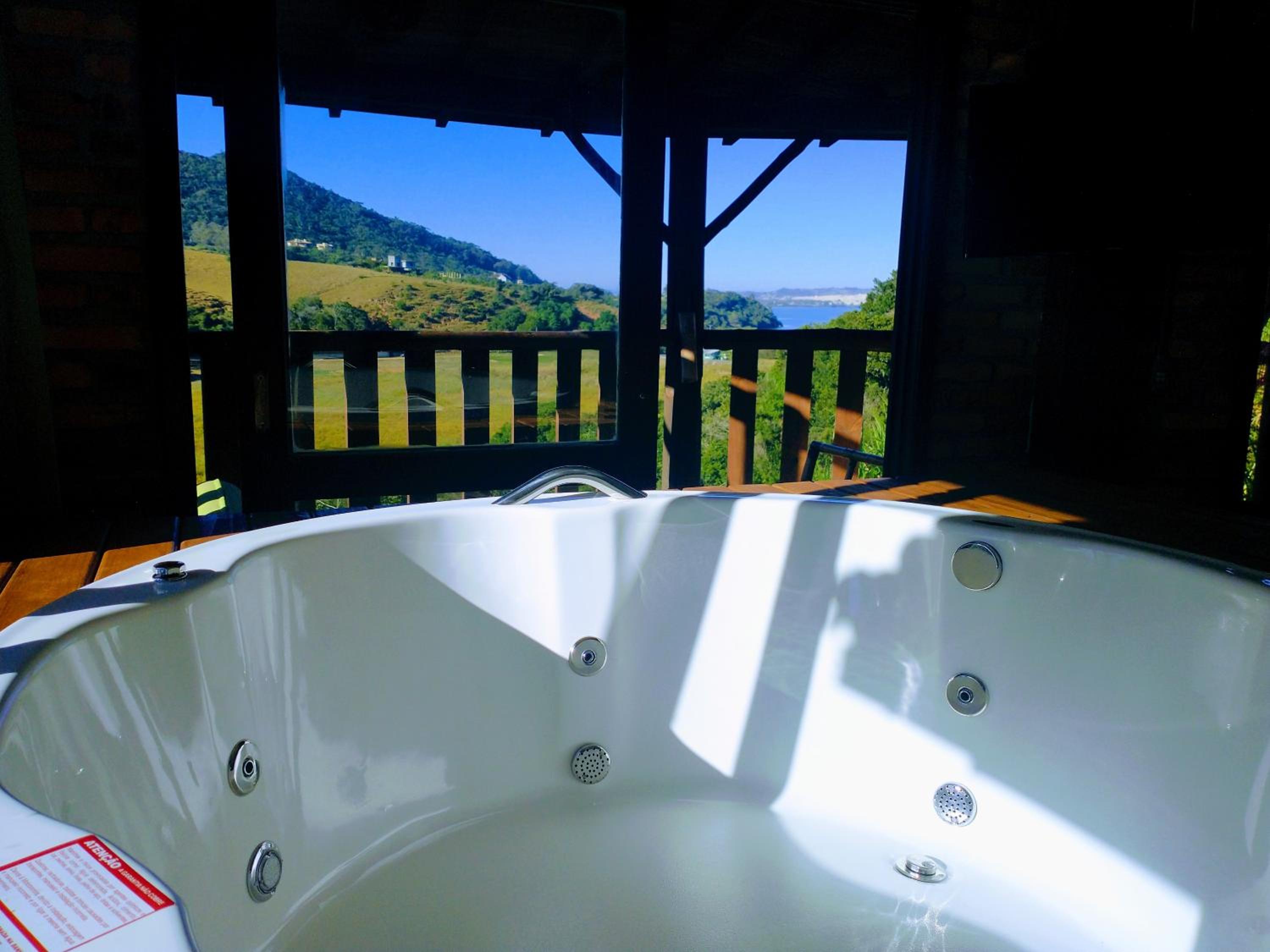 Deluxe Suite with Spa Bath photo 2