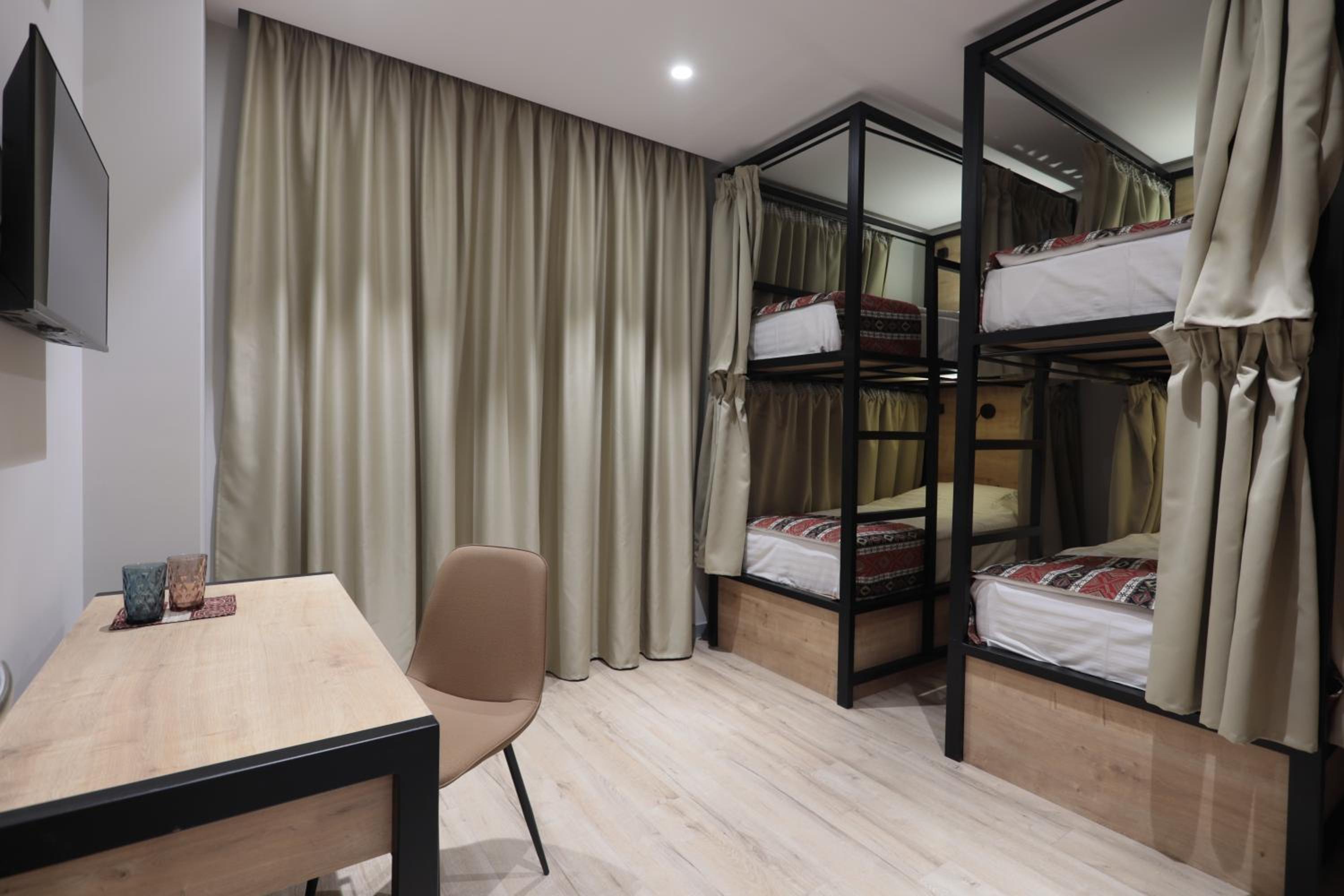 Quadruple Room photo 3