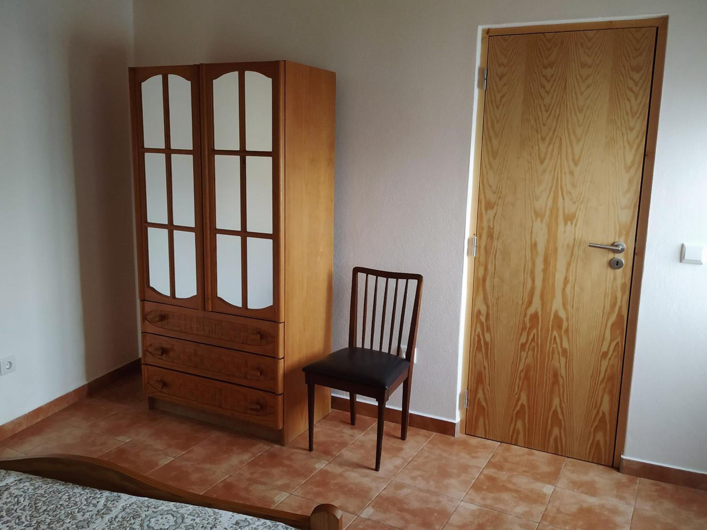 One-Bedroom Apartment - Photo 14