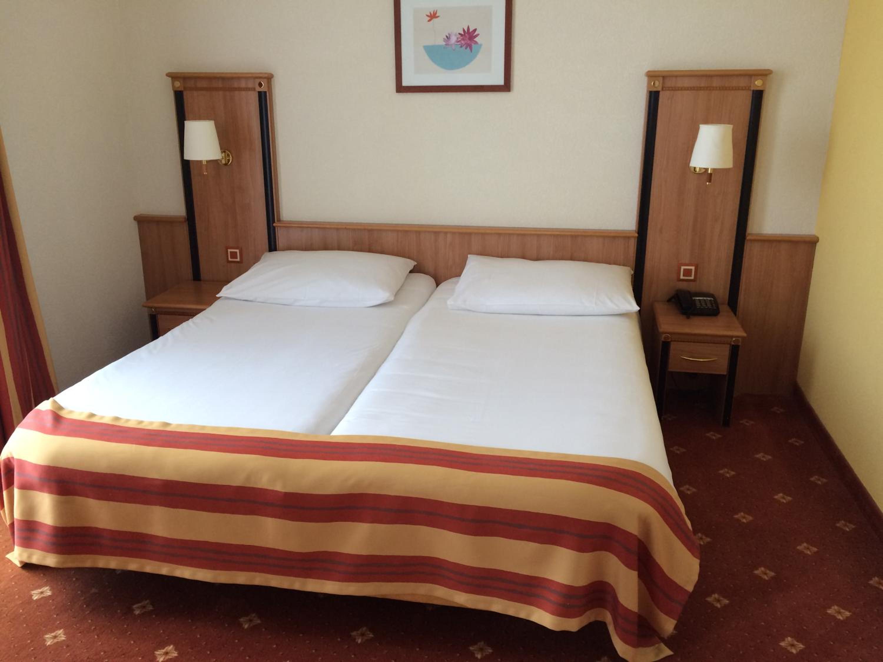 Junior Suite (2 Adults) - Photo 10