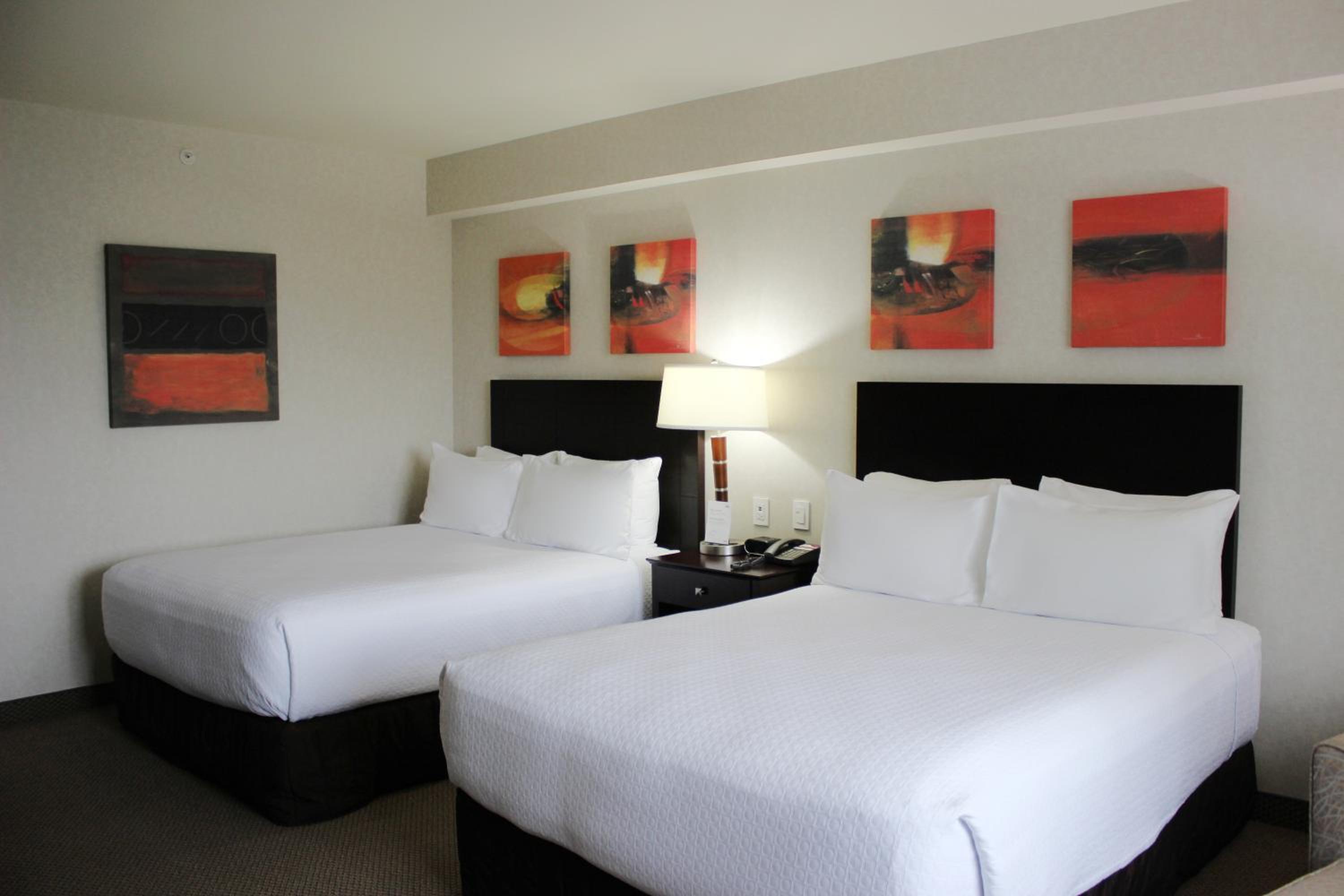 Standard Double Room with Two Double Beds - Photo 4
