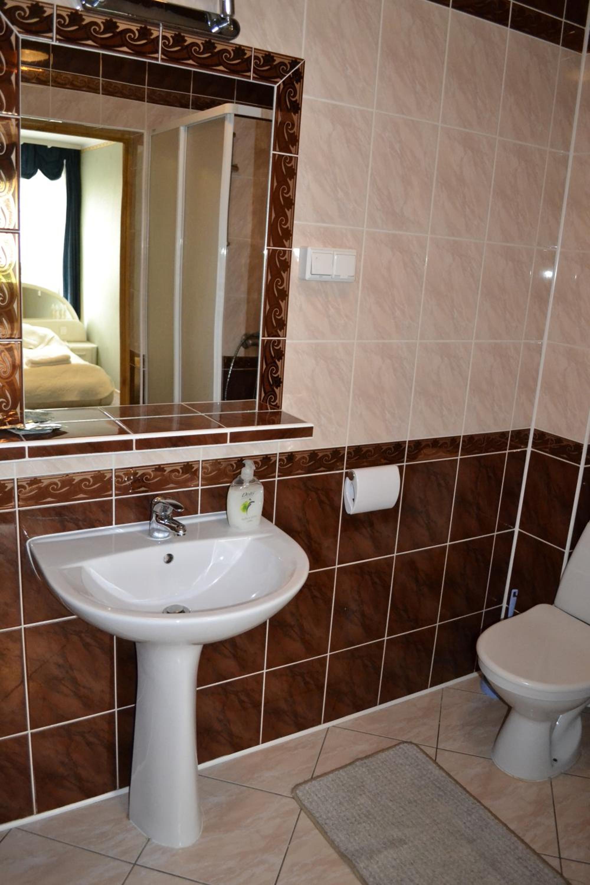 Apartment - Photo 2