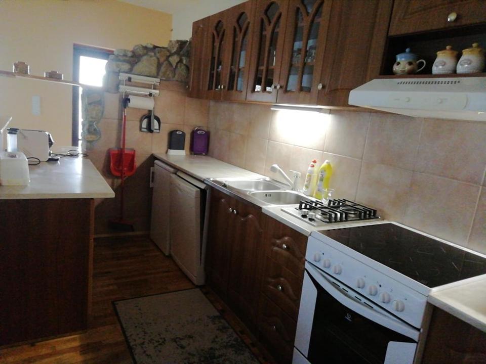 Three-Bedroom Apartment - Photo 4