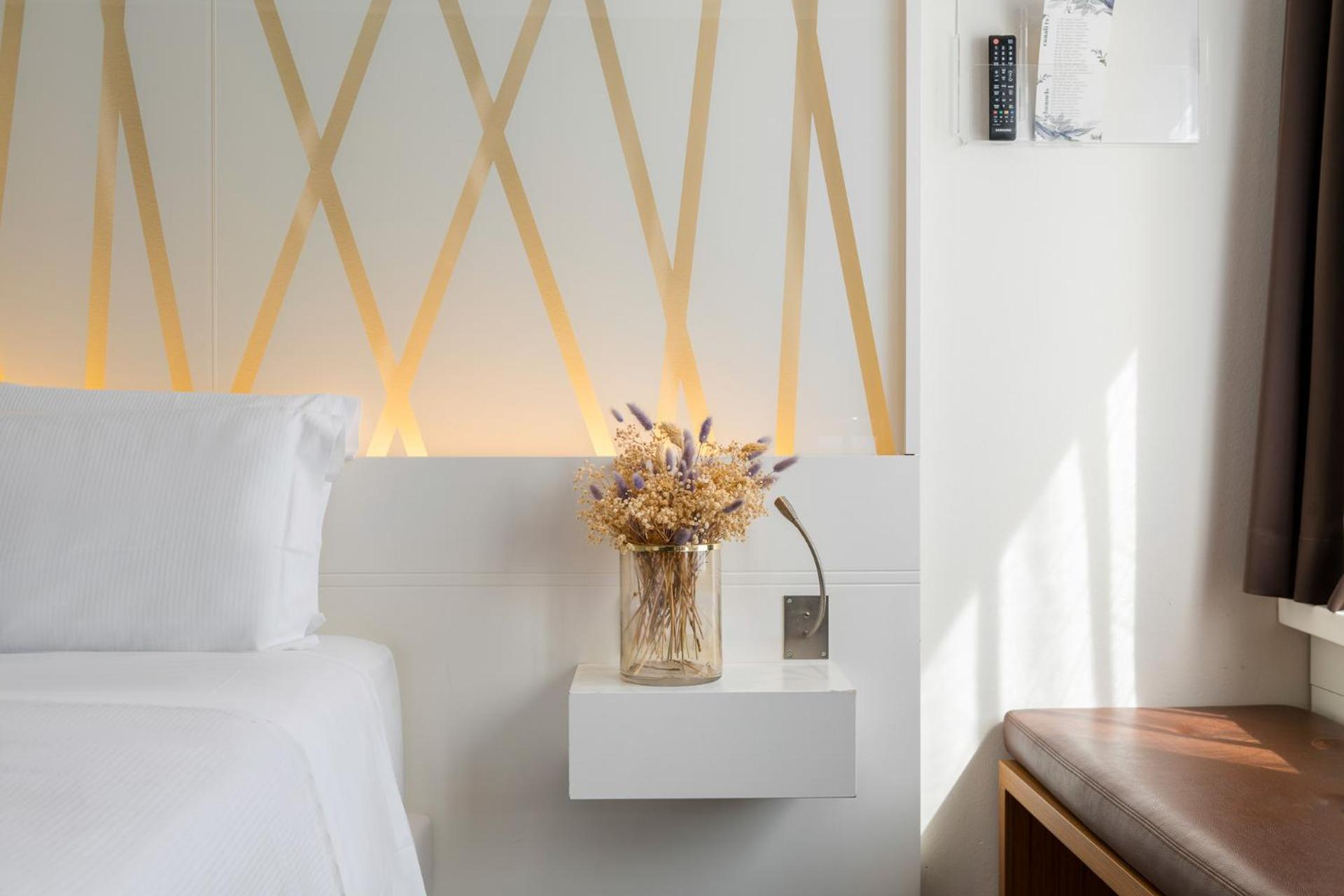 Classic Double Room - Photo 4