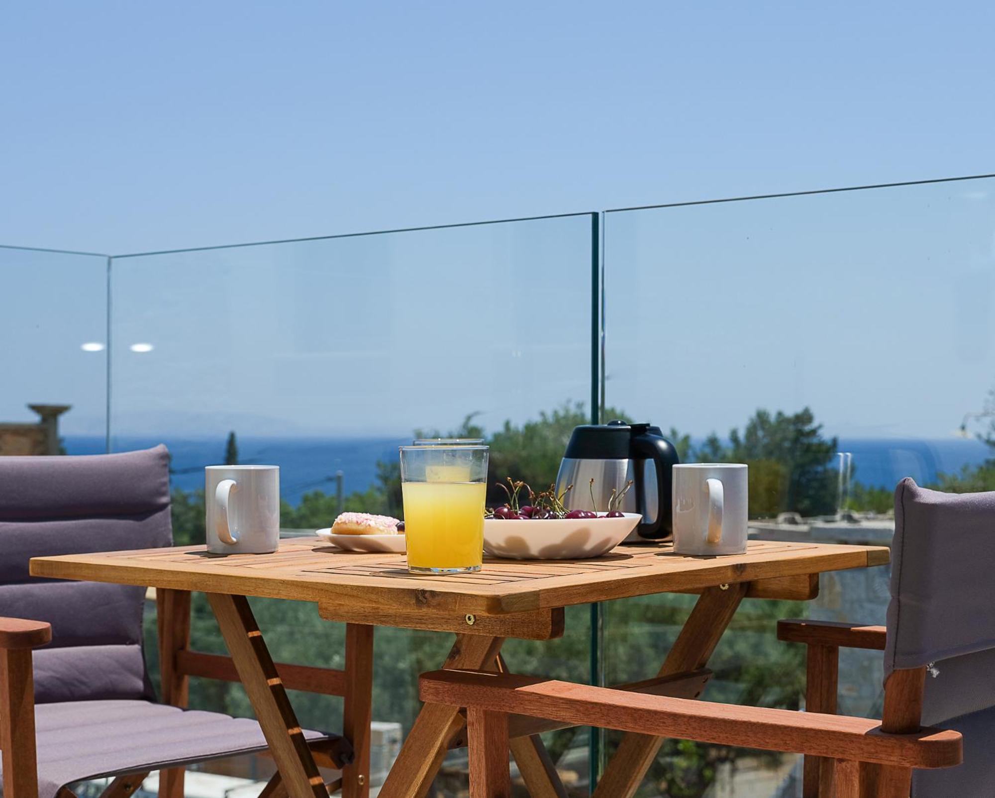 Villa with Private Pool photo 3