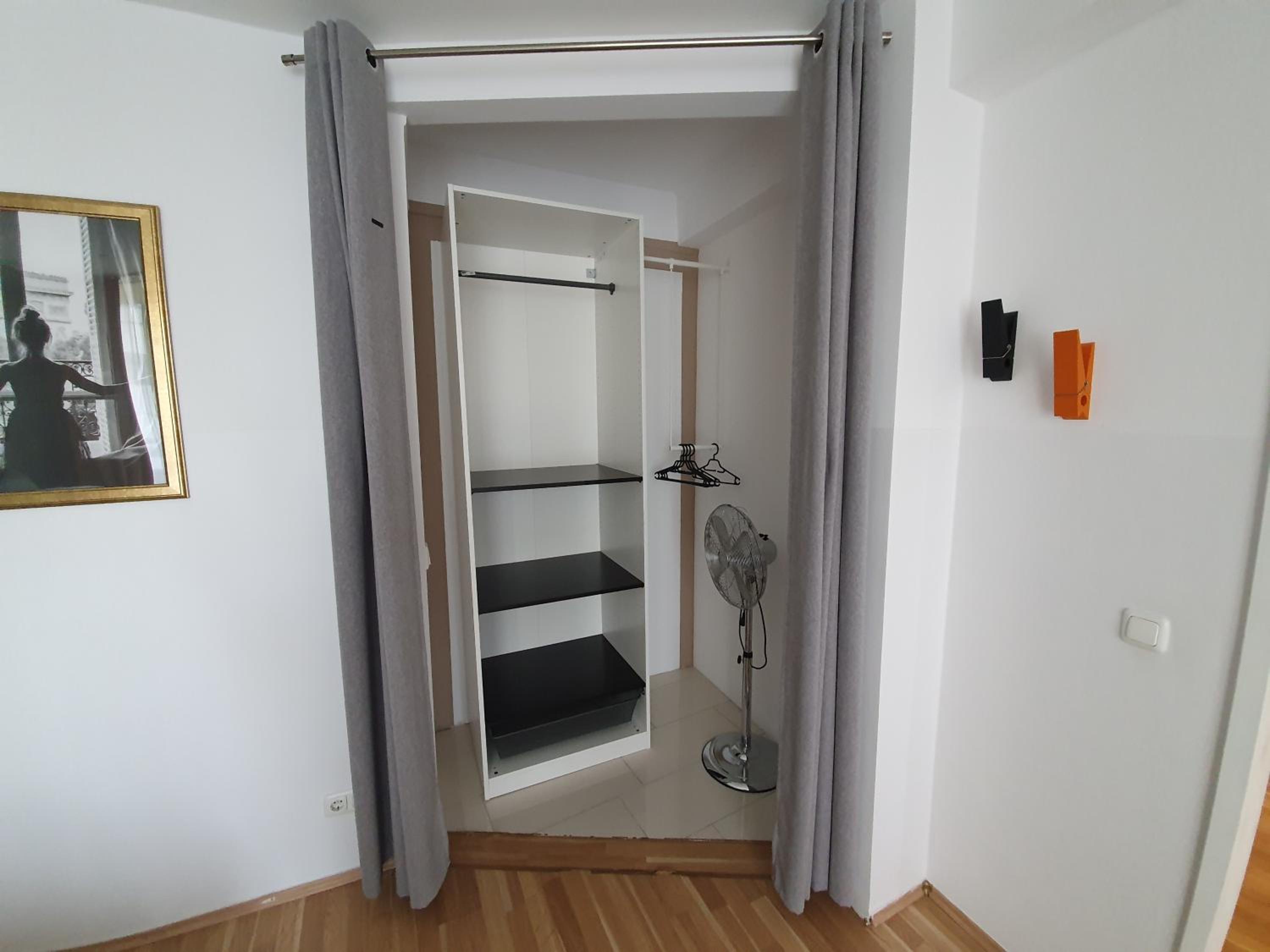 Two-Bedroom Apartment - Photo 6