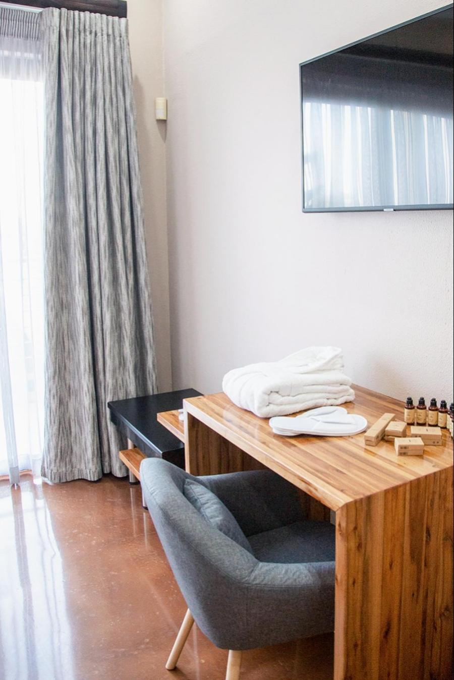 Executive King Room - Photo 5
