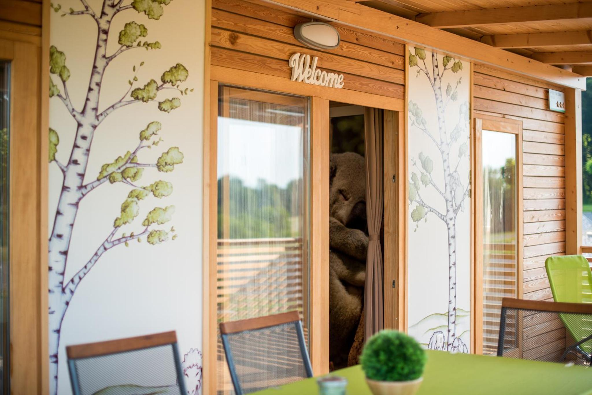 Mobile Home - Photo 22