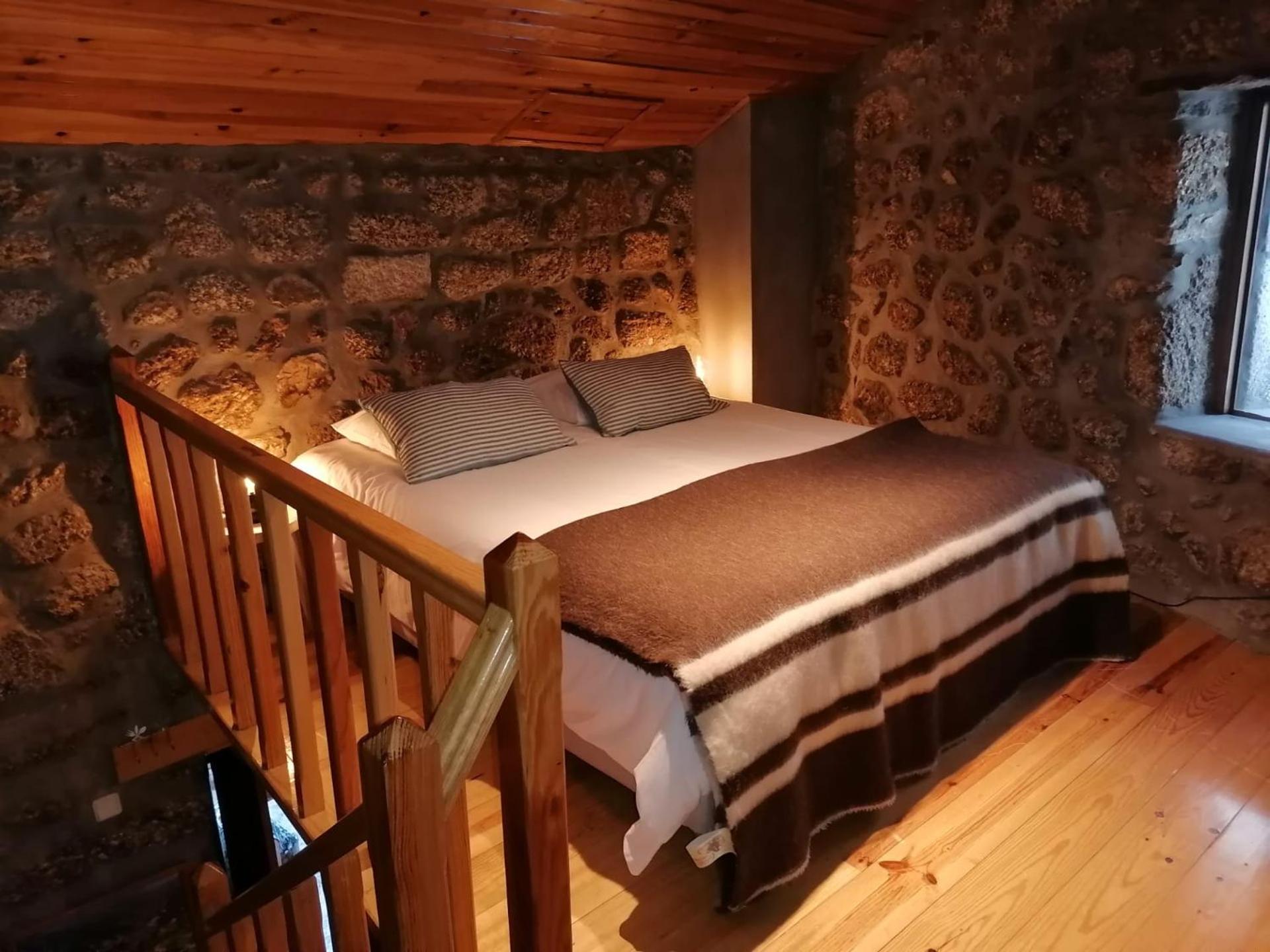 One-Bedroom House photo 1