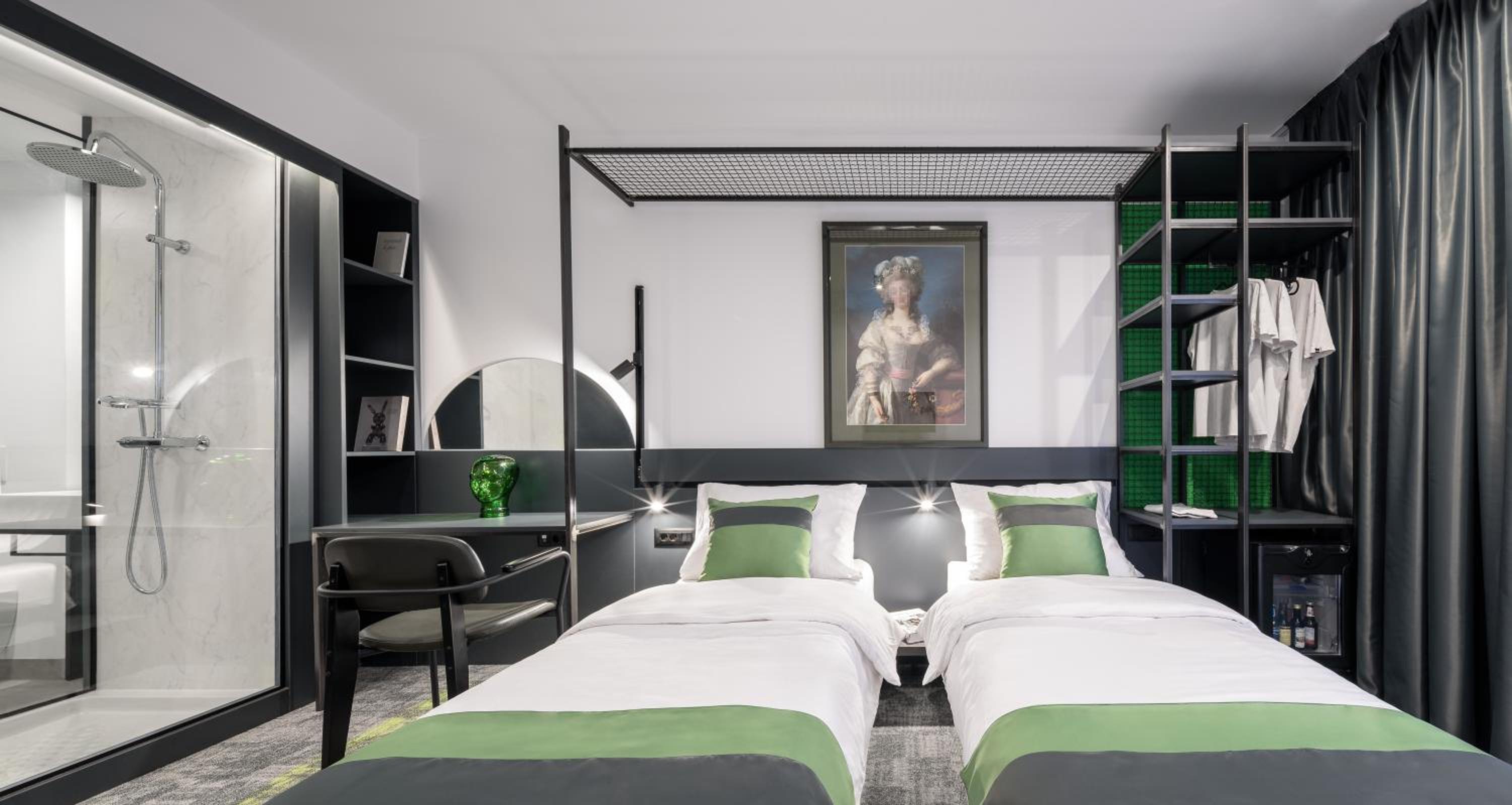 Double or Twin Room with Free Spa Access - Photo 4