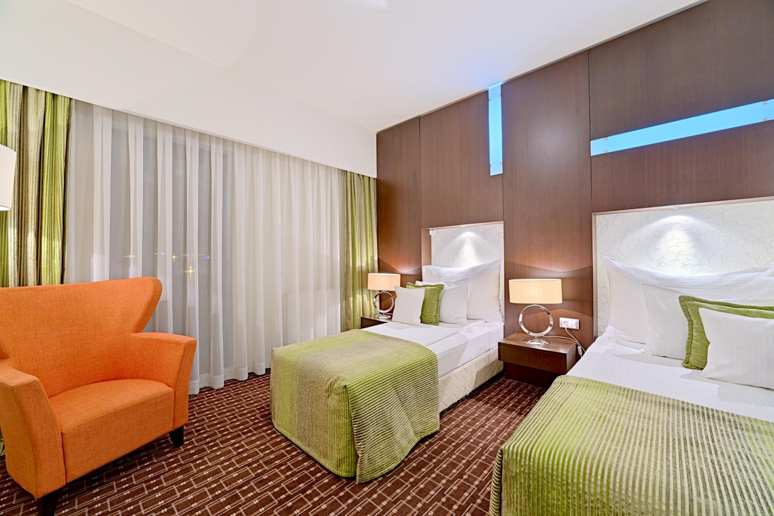 Superior Matrimonial or Twin Room - Photo 4