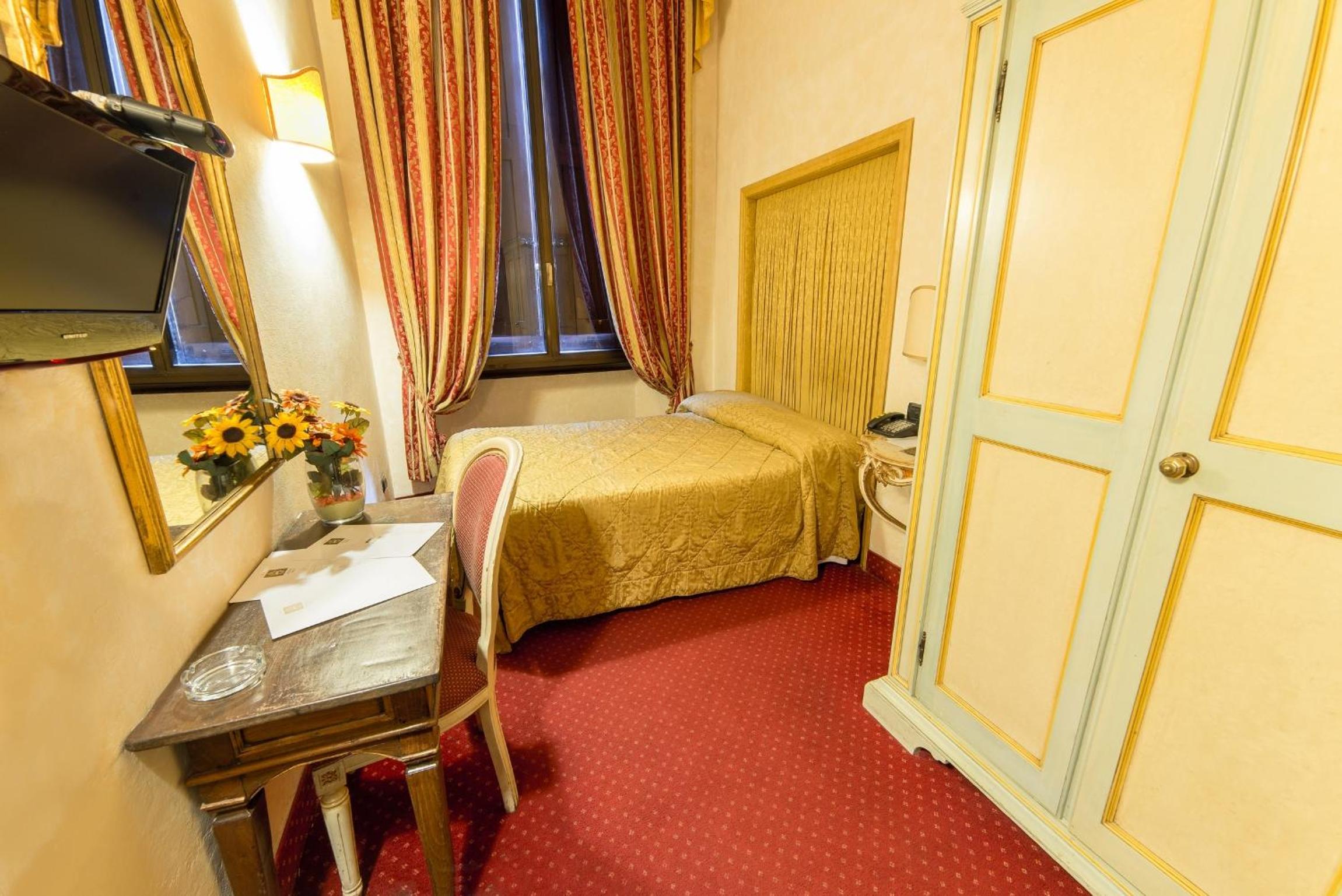 Smart Double Room - Photo 2