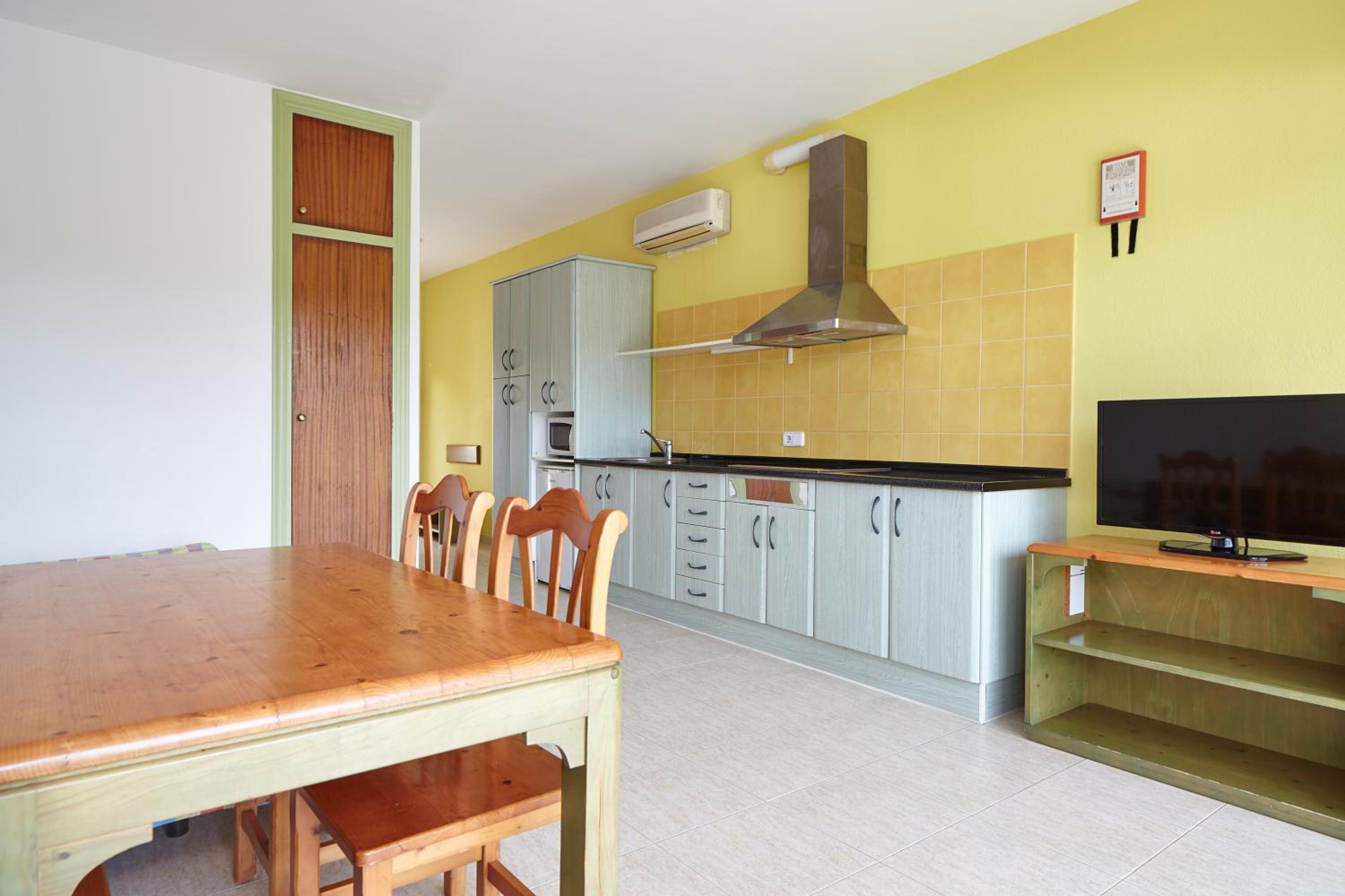 1 Bedroom Apartment Standard photo 3
