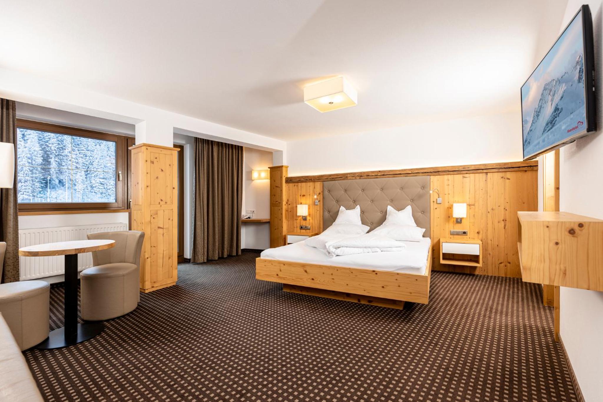 Suite photo 1