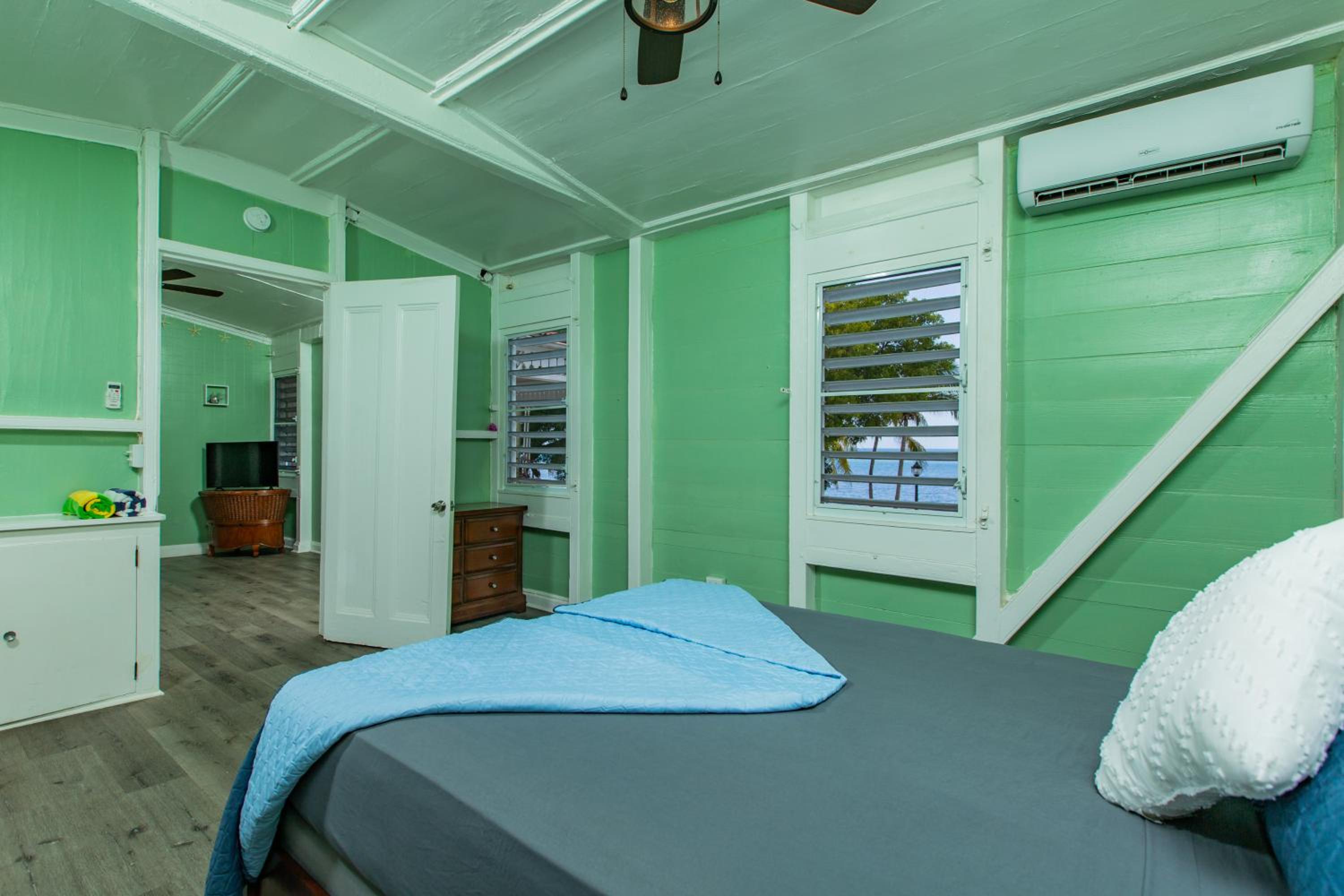 Two-Bedroom Suite - Photo 29