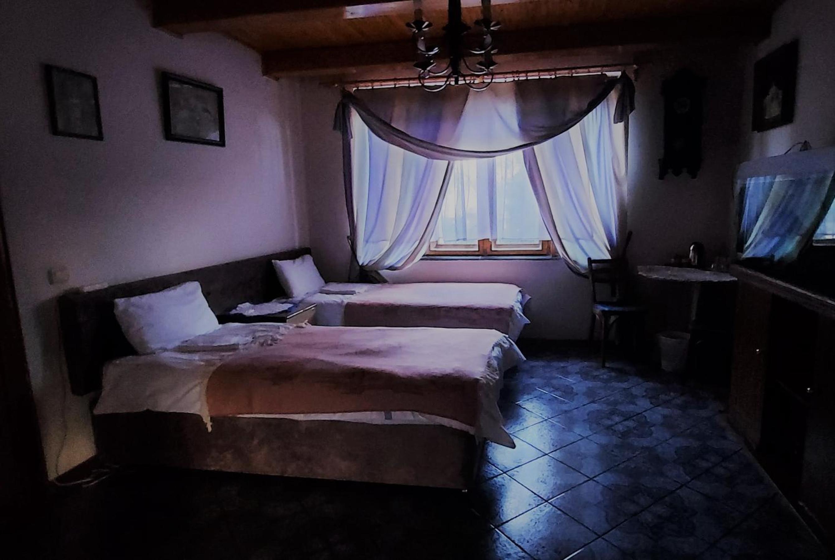 Quadruple Room with Shared Bathroom