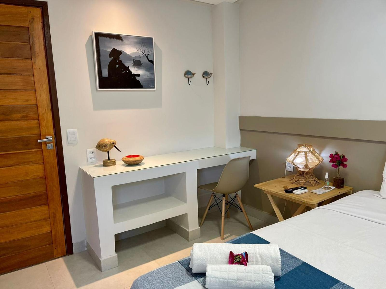 Deluxe Double Room - Photo 16