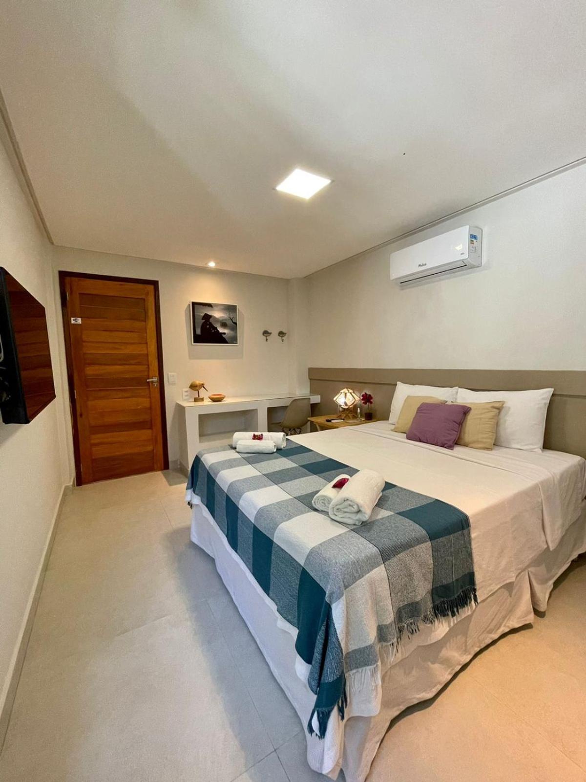 Deluxe Double Room - Photo 15