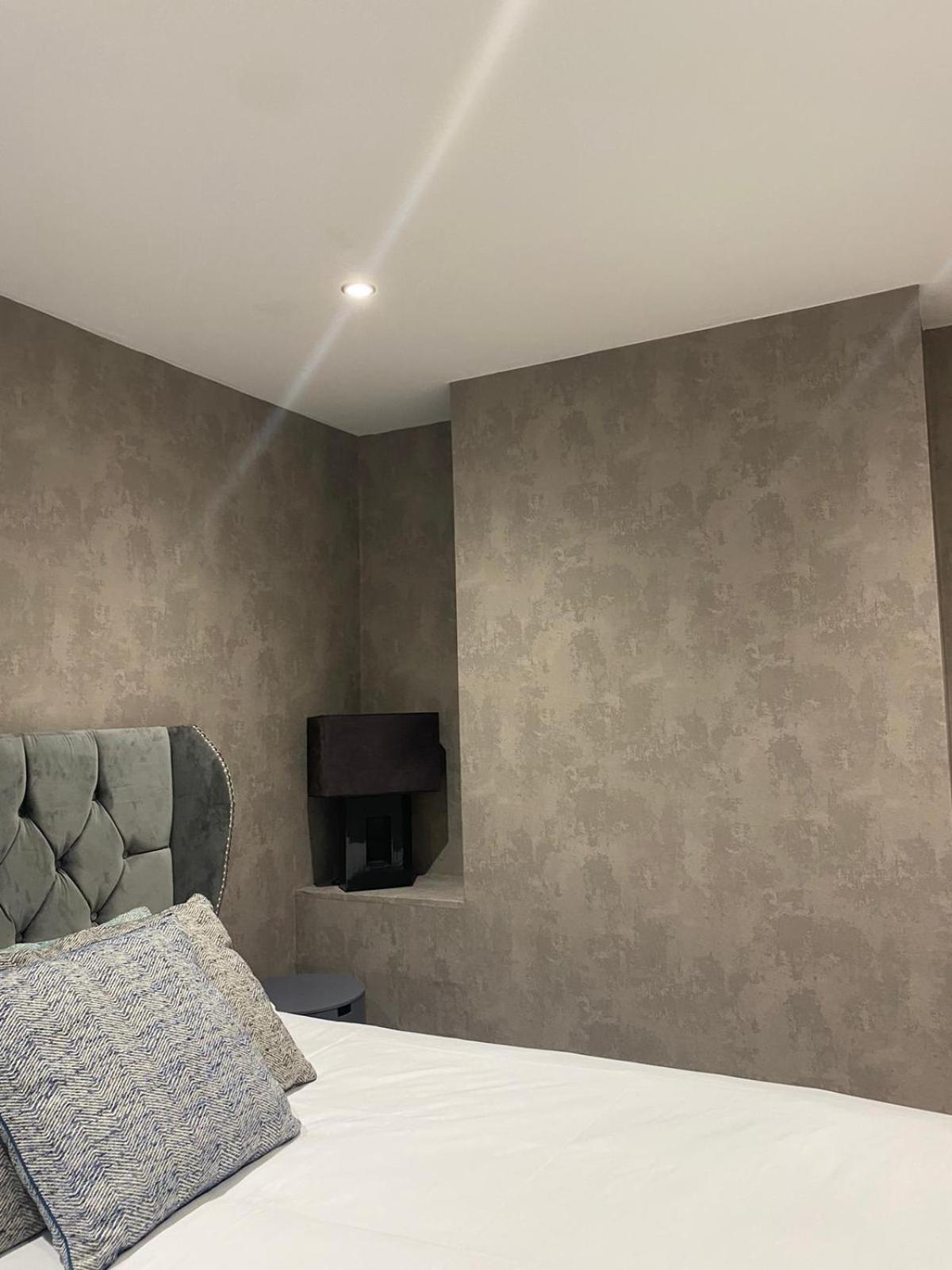 One-Bedroom Apartment - Photo 10