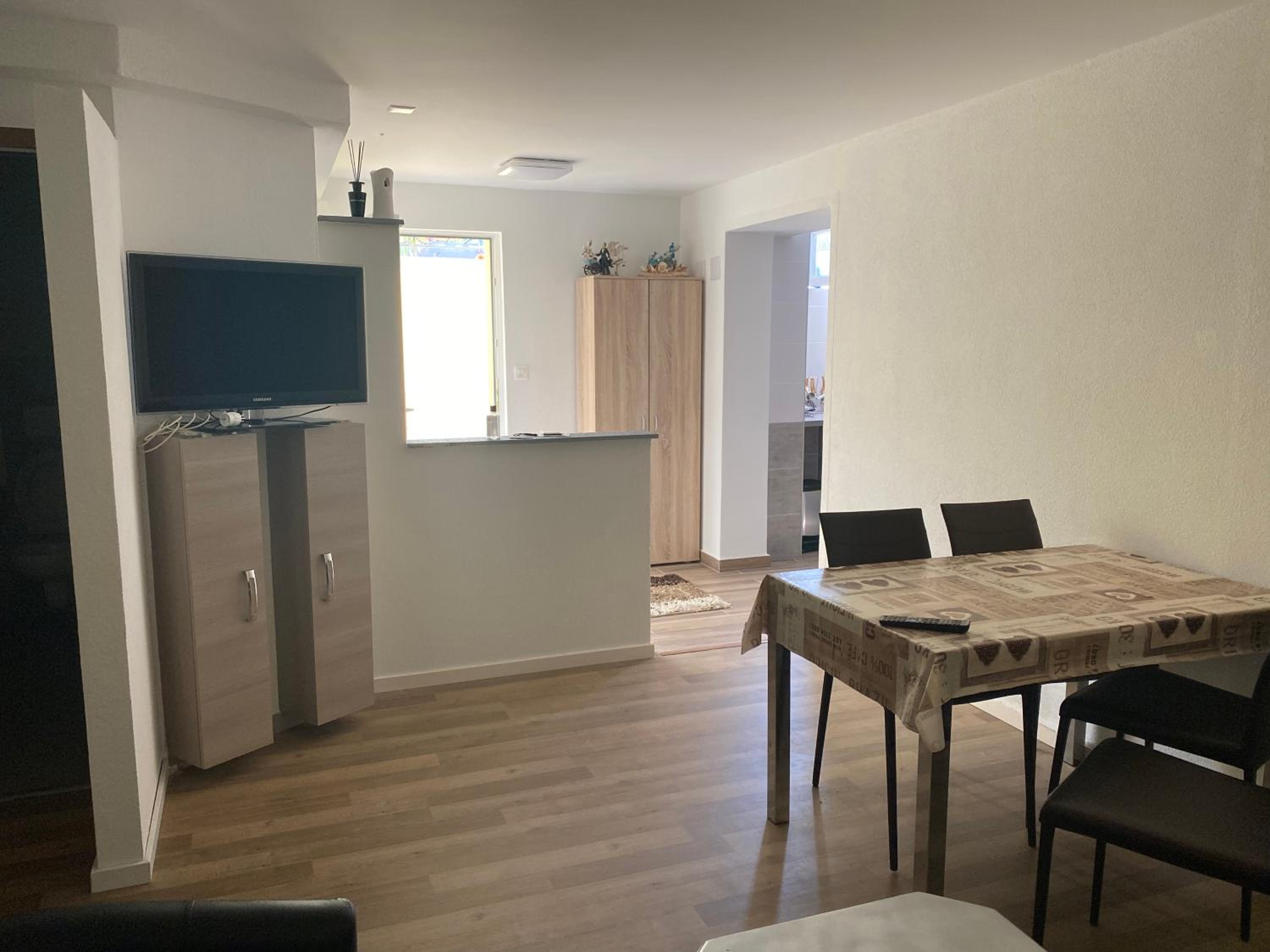 One-Bedroom Apartment - Photo 10