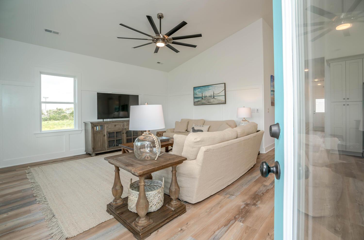 Three-Bedroom House photo 1