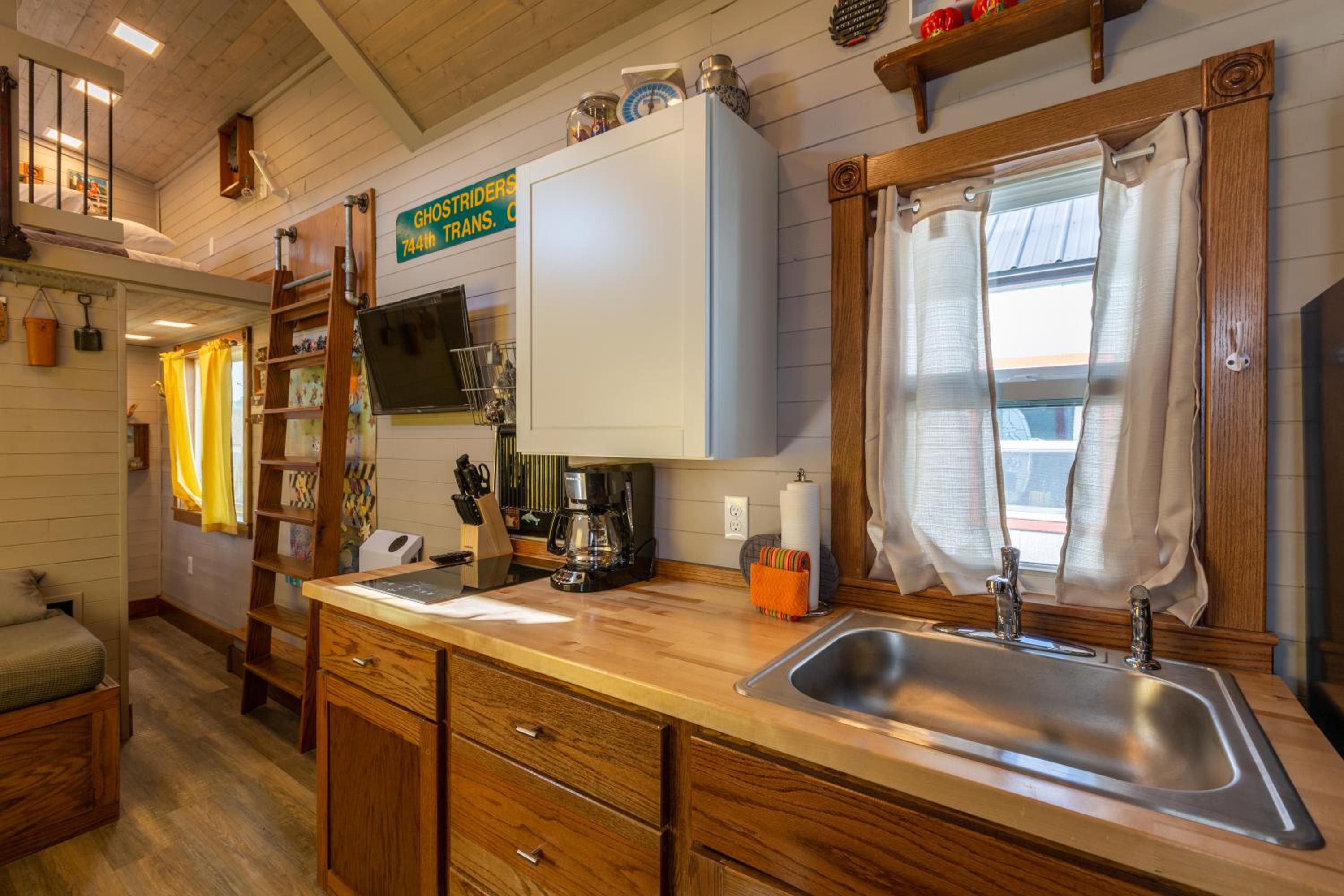 Tiny House Jesse photo 3