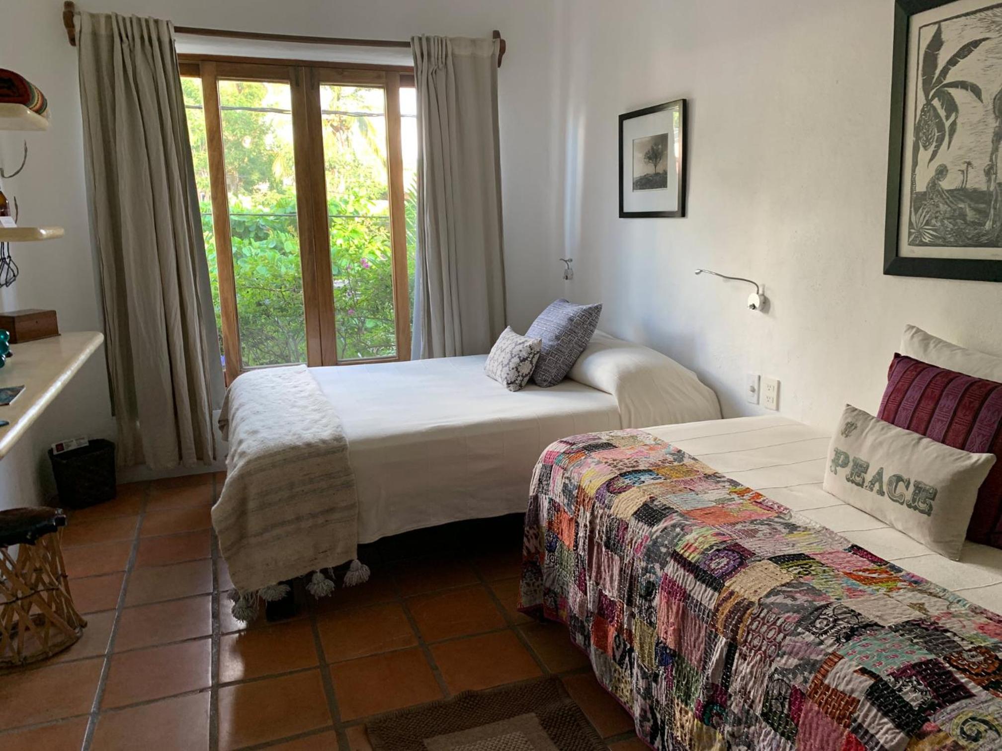 Classic Triple Room - Photo 1