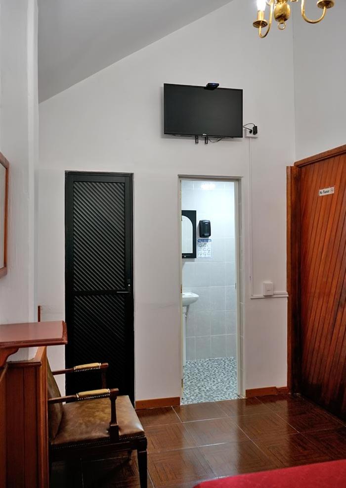 Deluxe Double Room with Balcony photo 2