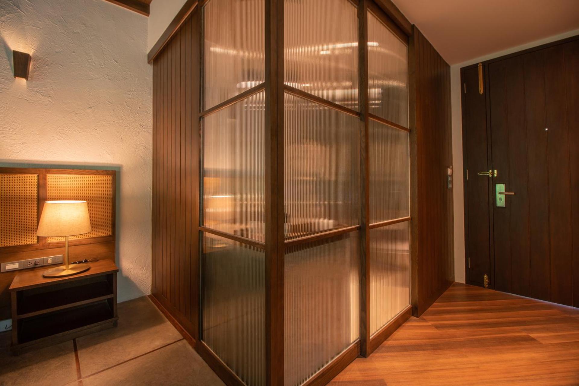 Deluxe Double or Twin Room - Photo 8