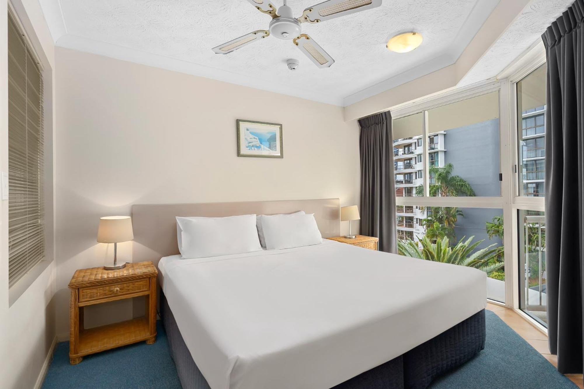 One-Bedroom Premium Apartment thumbnail 5