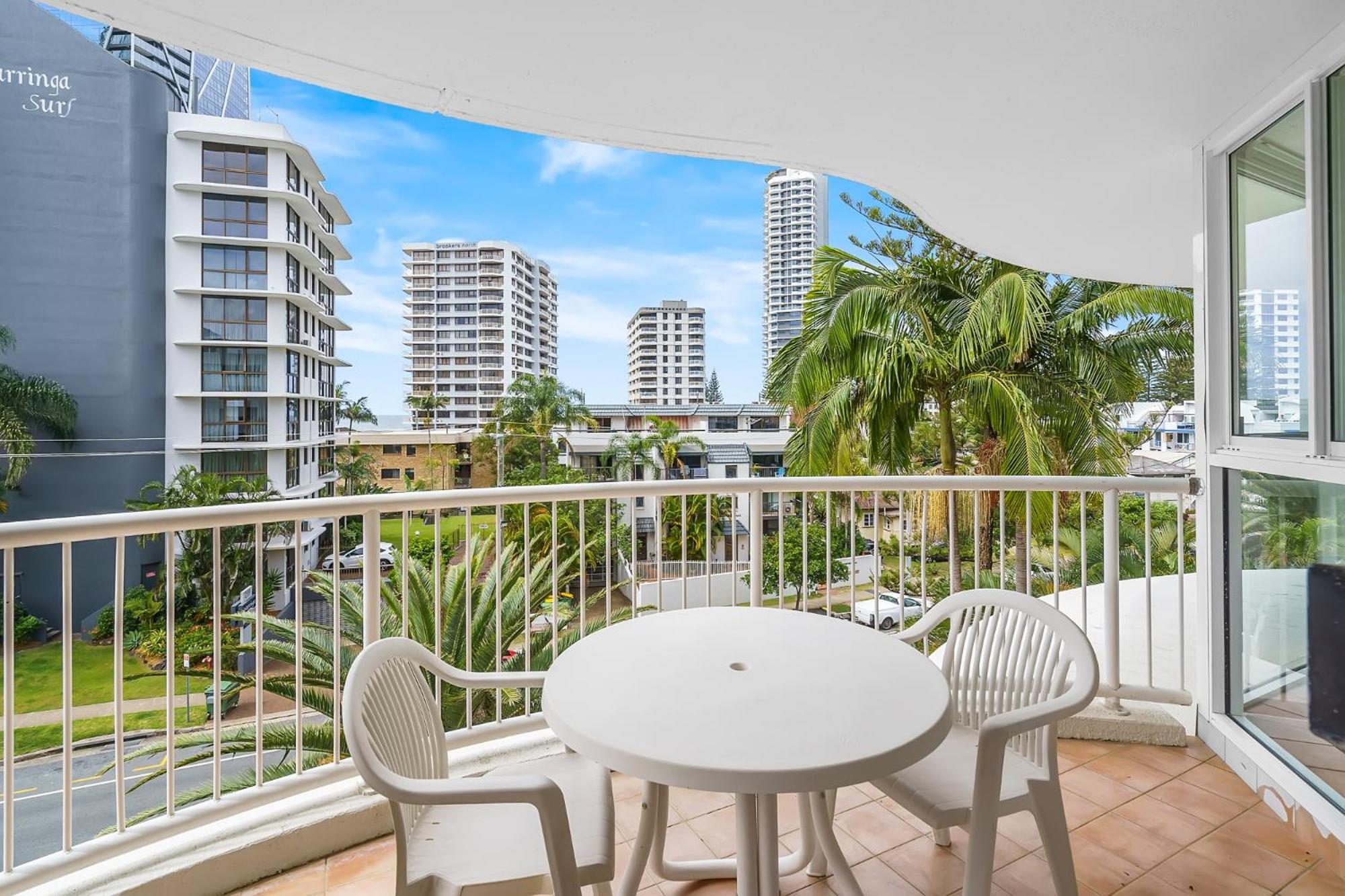 1 Bedroom Budget Hinterland View Spa Apartment