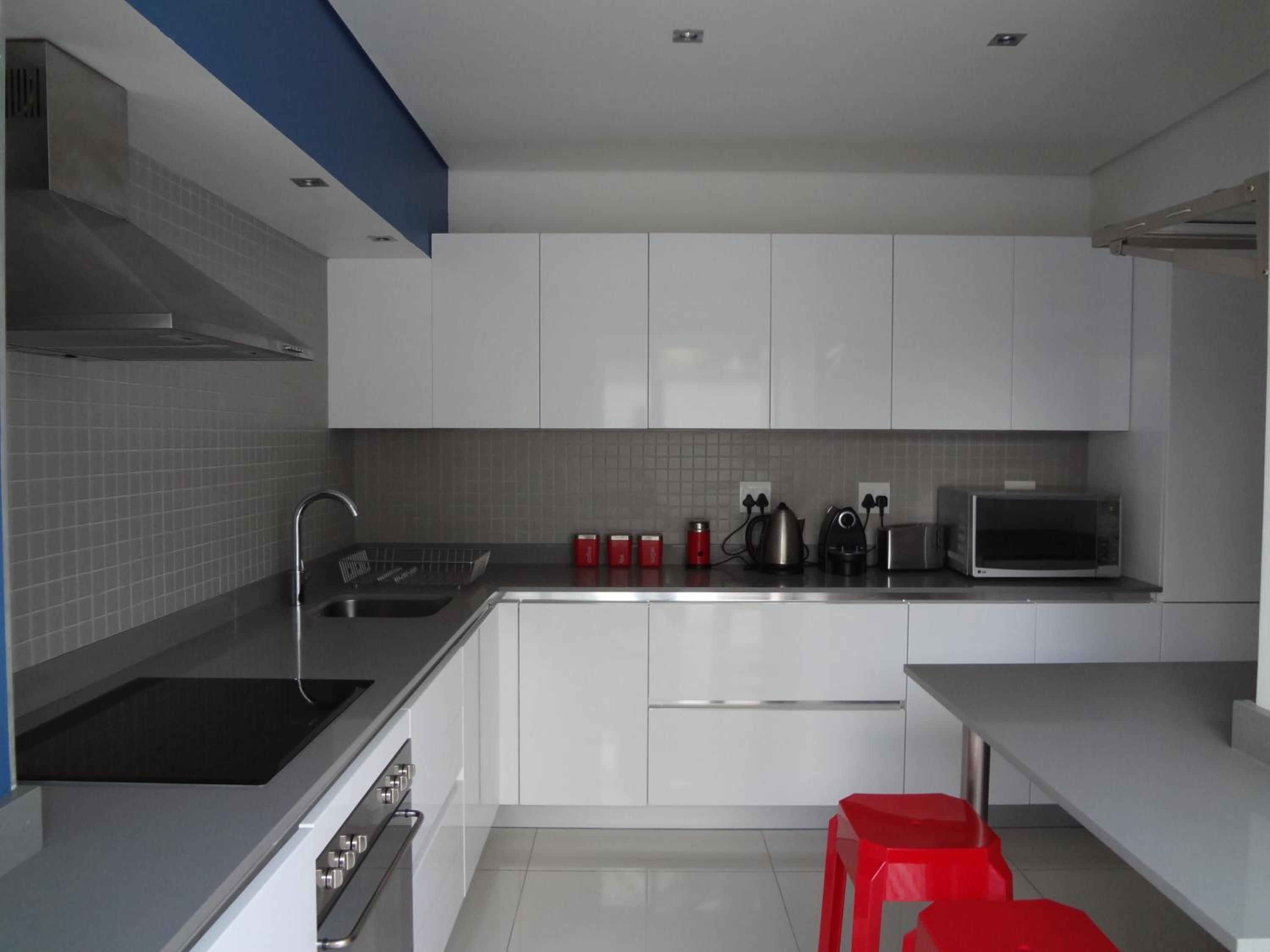 Studio Apartment - Photo 7