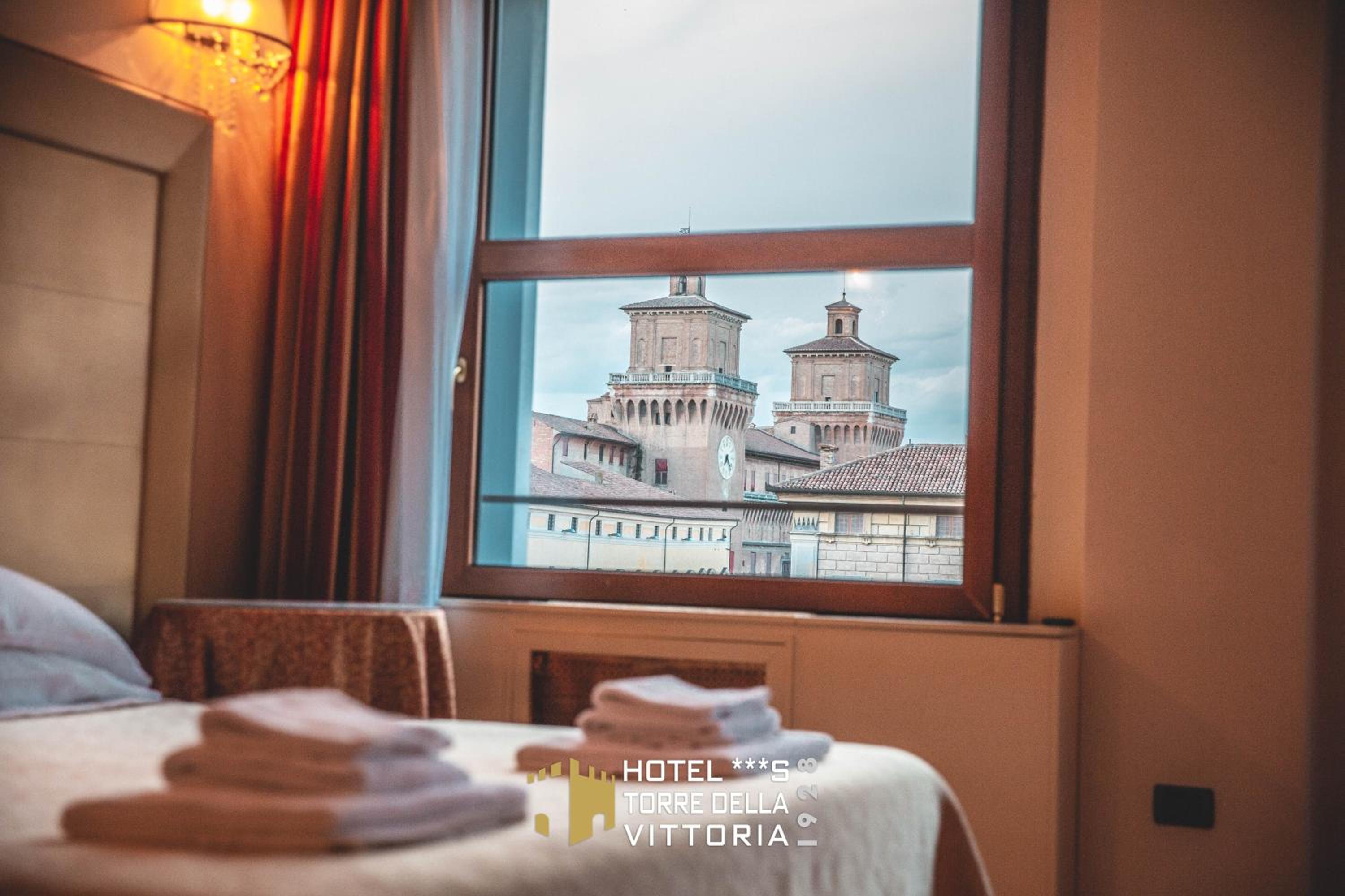 Deluxe Junior Suite with Castle View photo 3