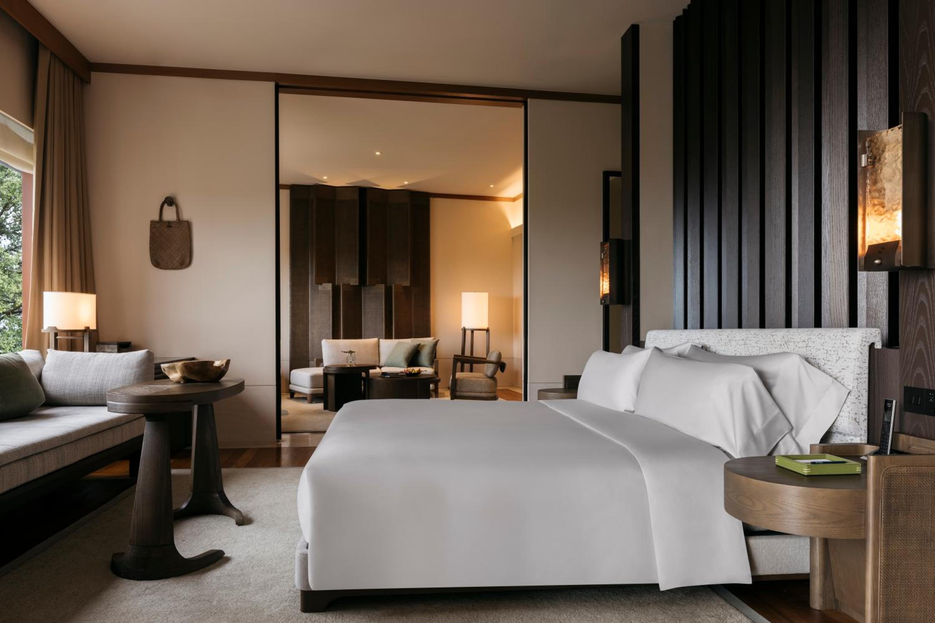 Capella Suite