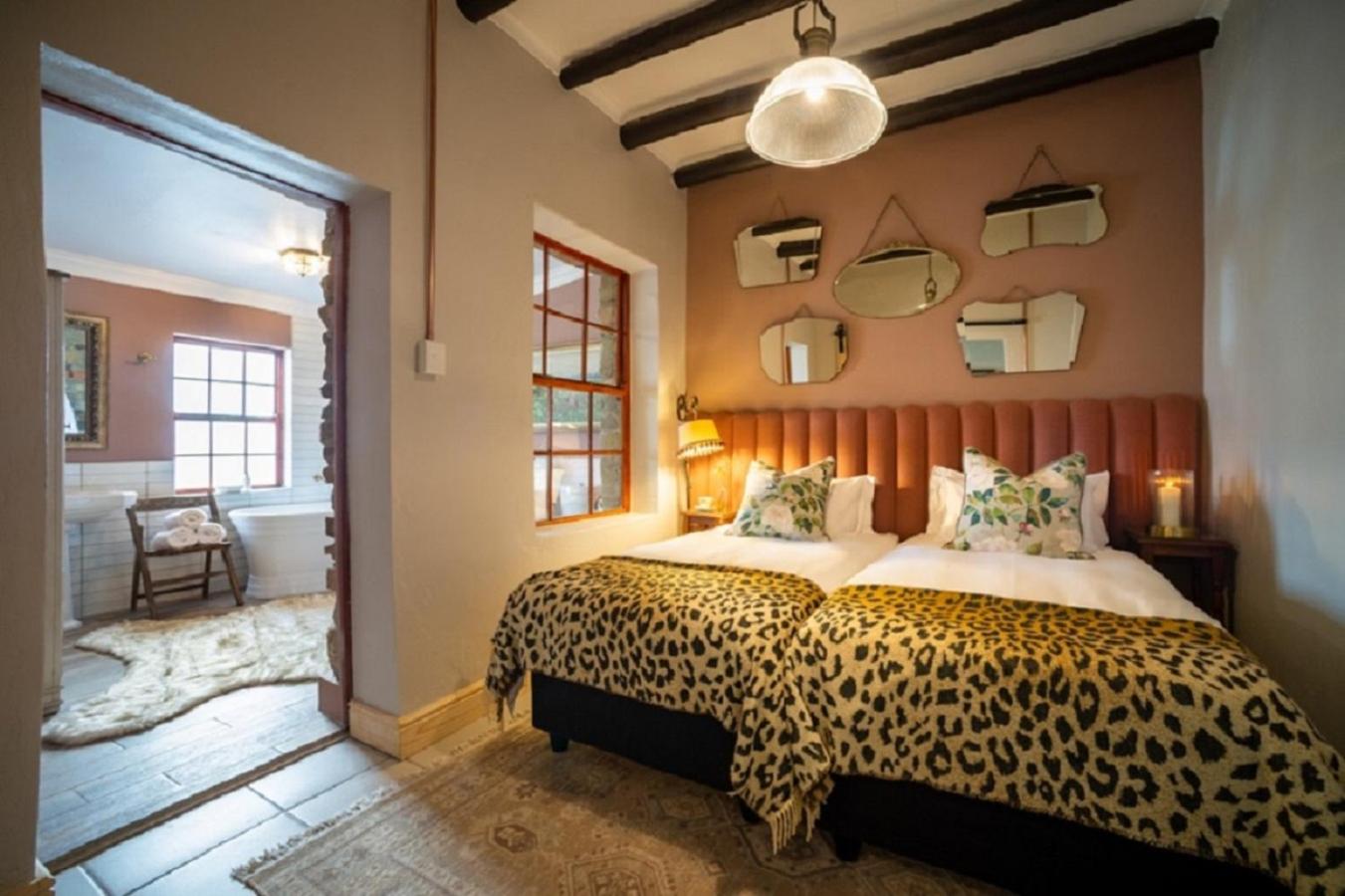 Luxury Villa - Photo 10