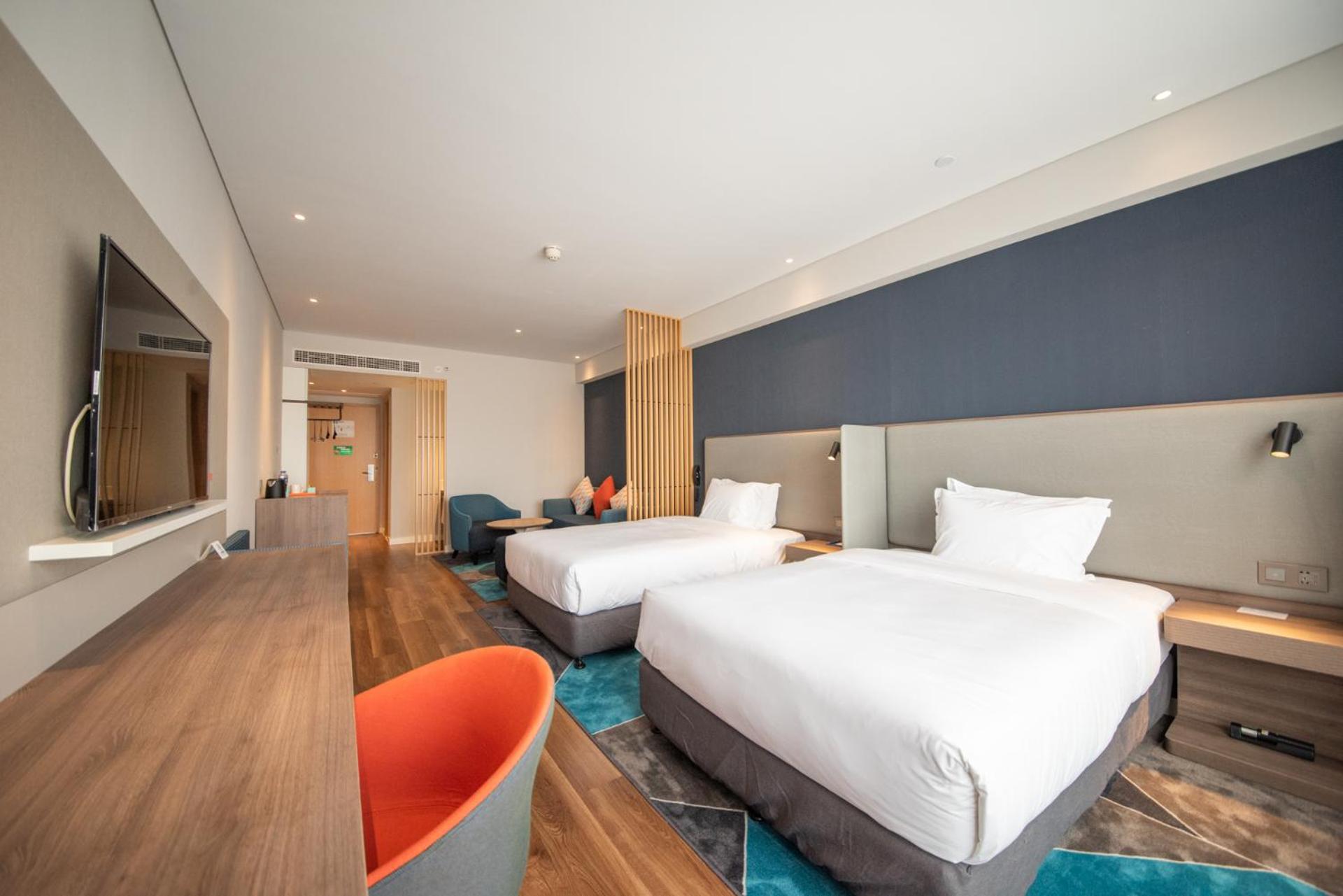 Specialty Room - Photo 1