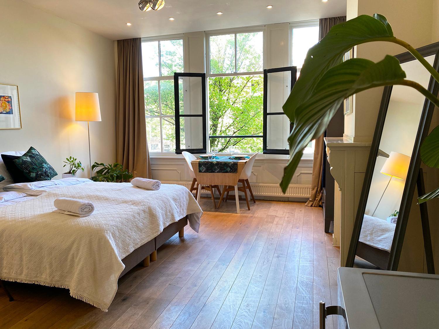 Superior King Room photo 1