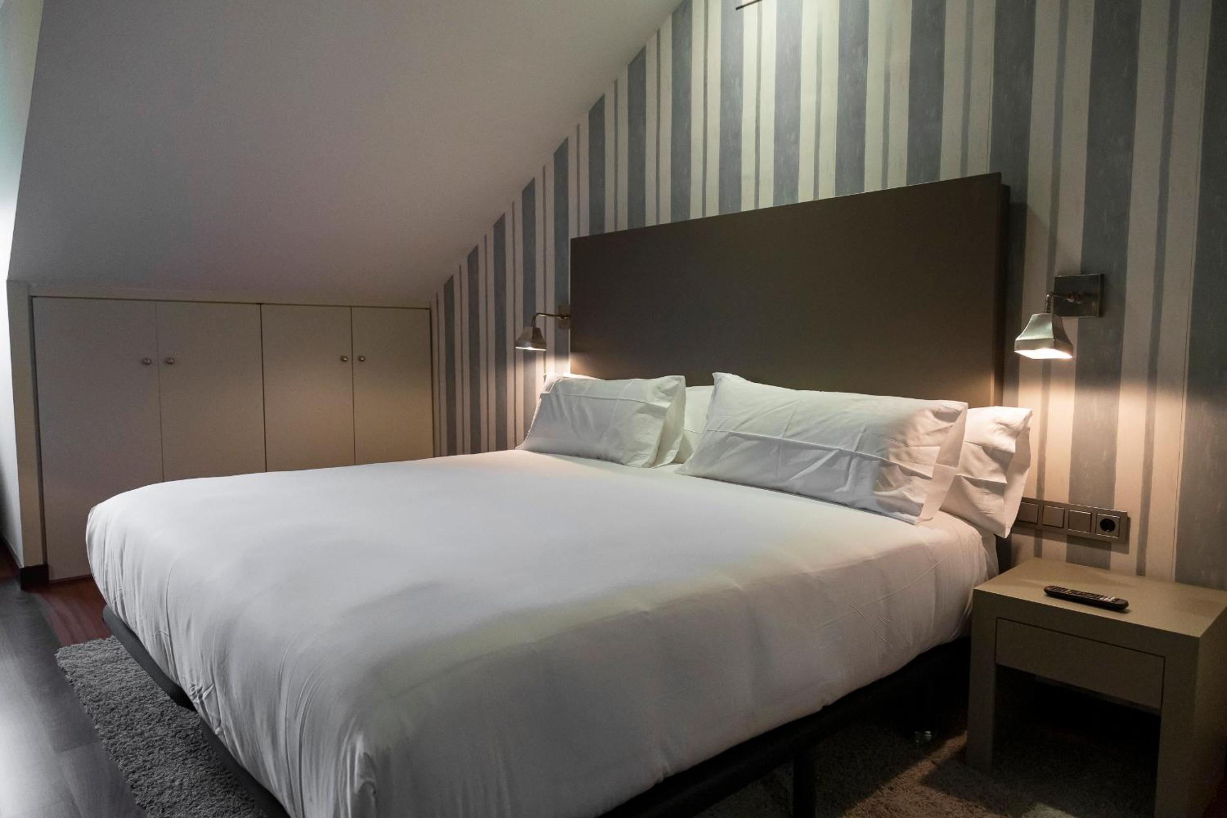 Habitación Doble Estándar o con Dos Camas Individuales.