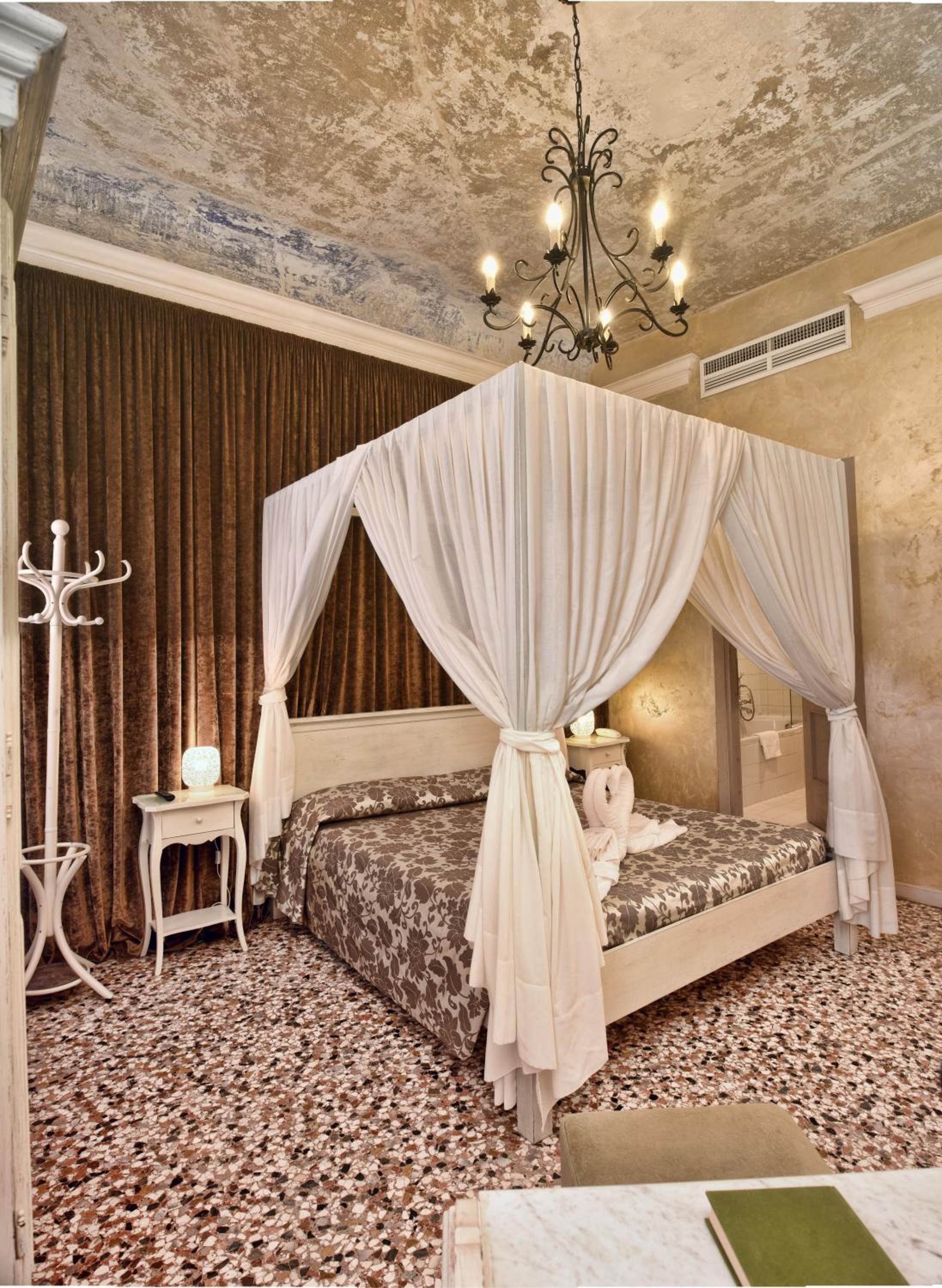Deluxe Double Room photo 1