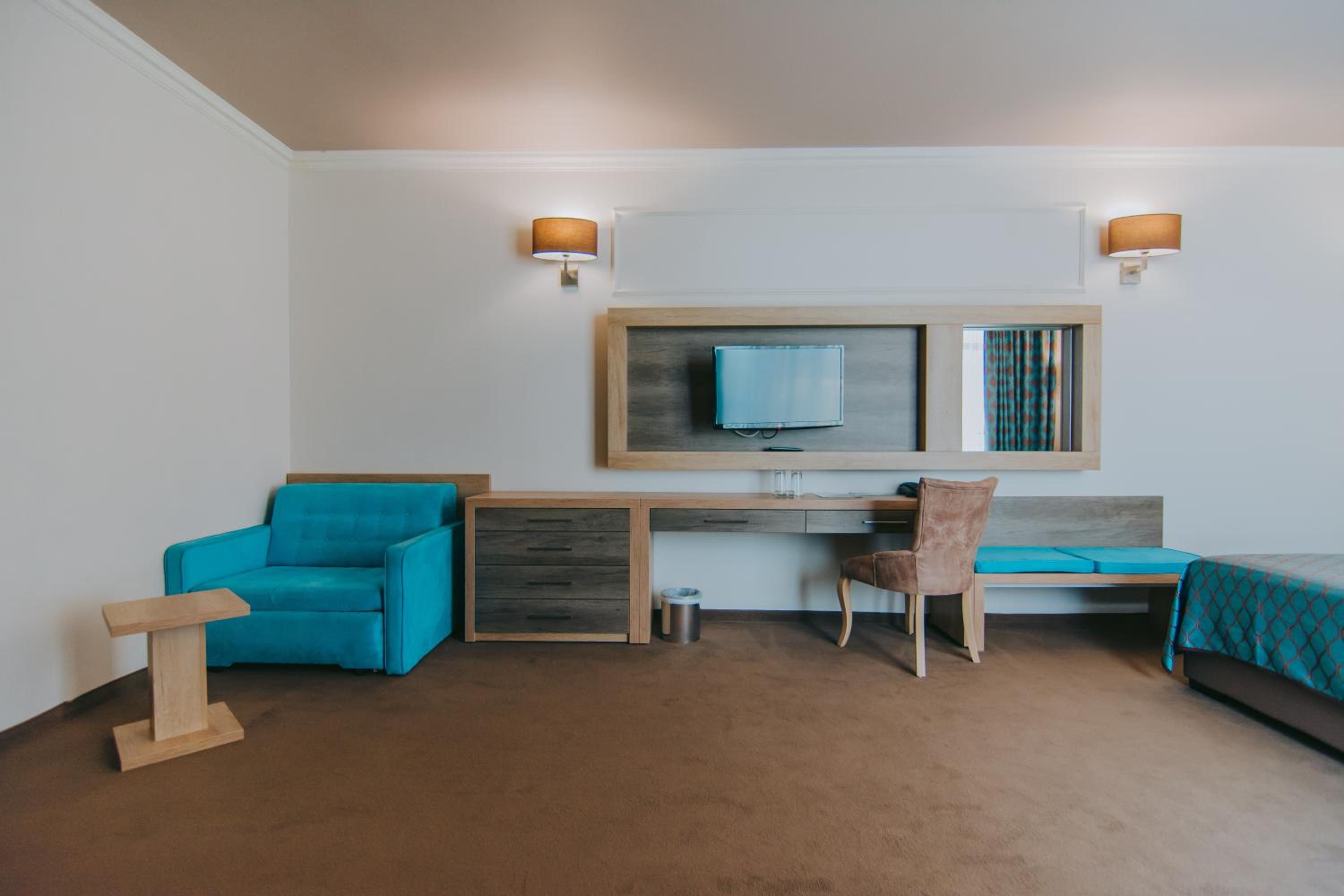 Superior Twin Room with Balcony and Street View (3 Adults + 1 Children)